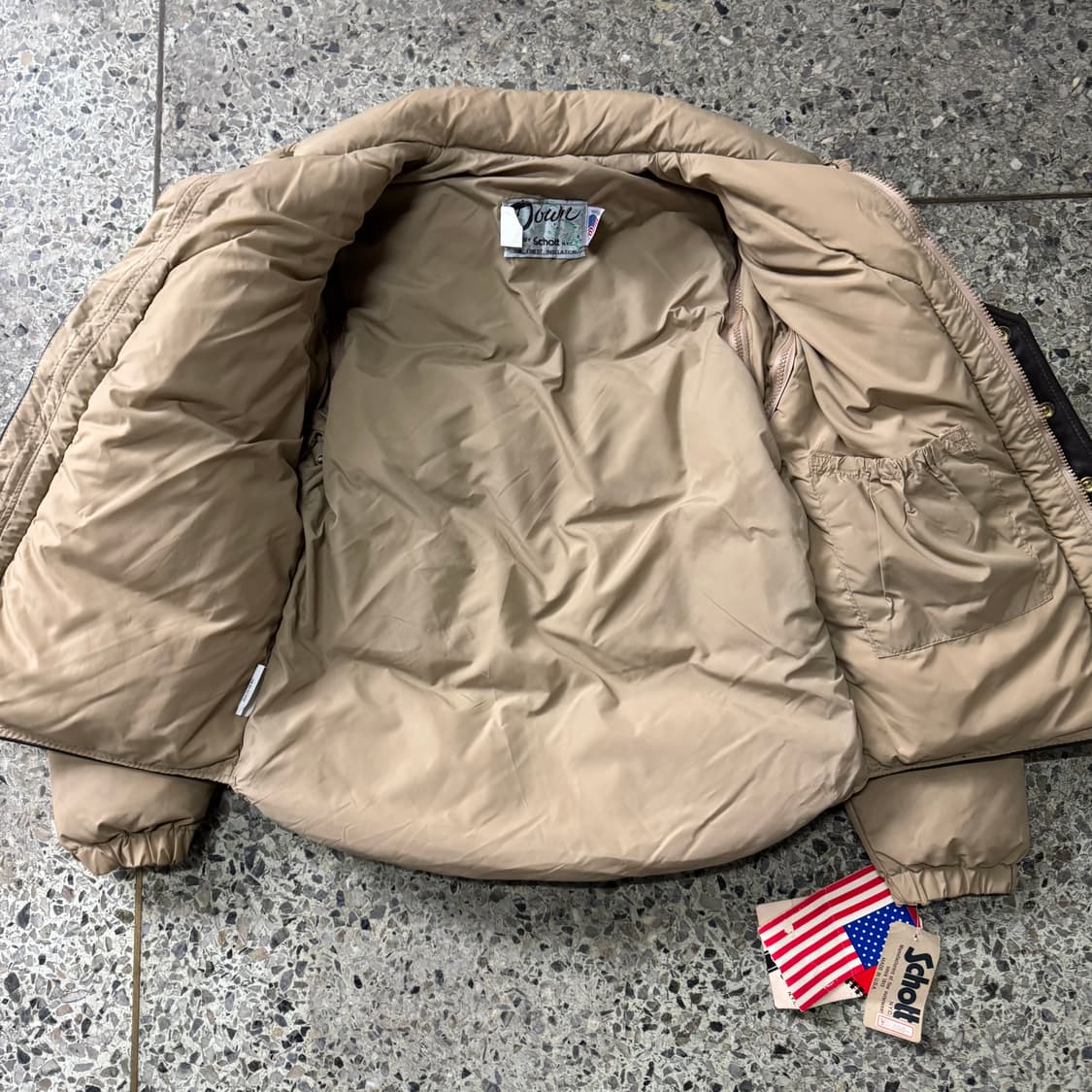 [M] 80s Schott 래더 베스트 다운 자켓 상품이미지2