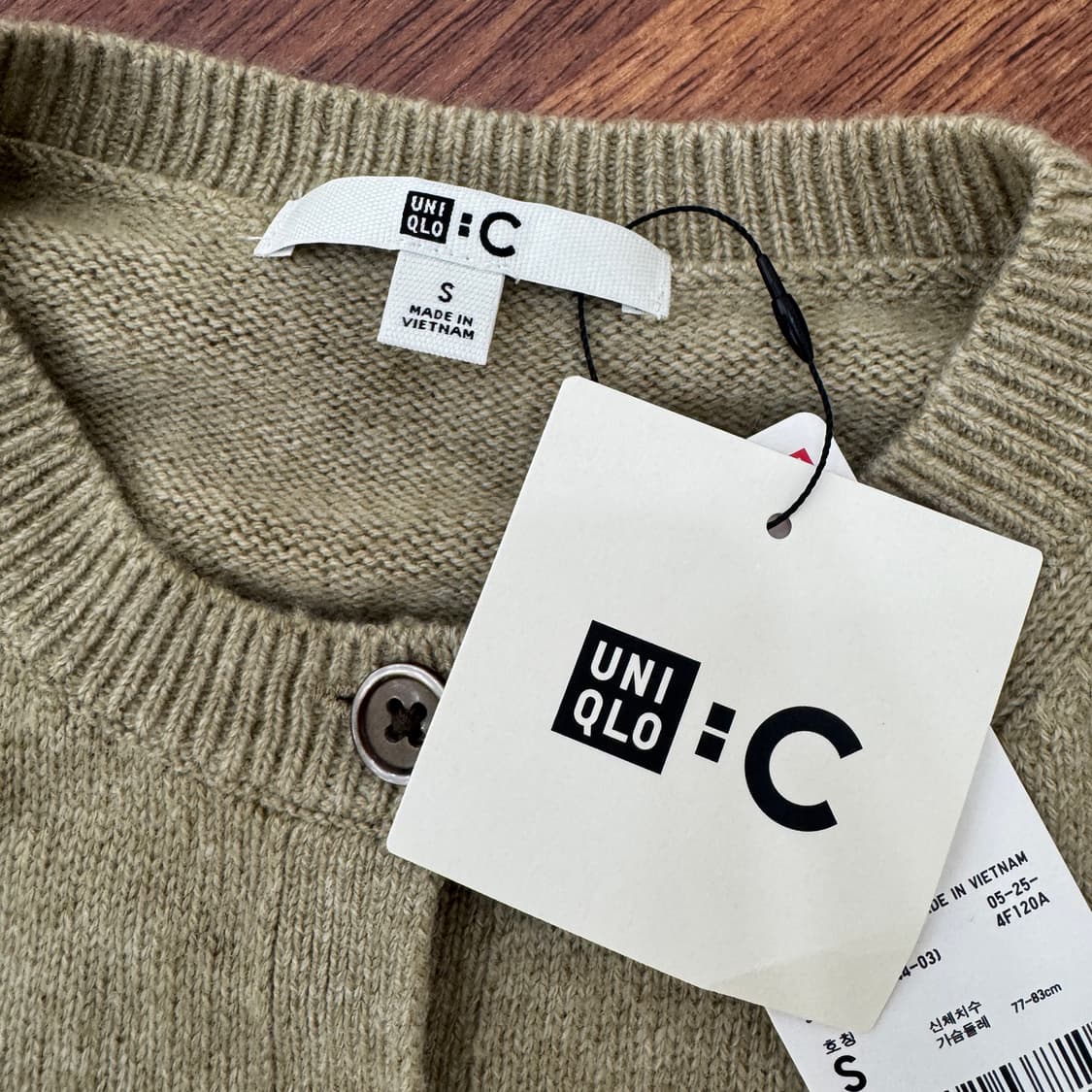 (새상품) 여성용 S 유니클로 C 캐시미어 크루넥 쇼트 가디건  상품이미지4