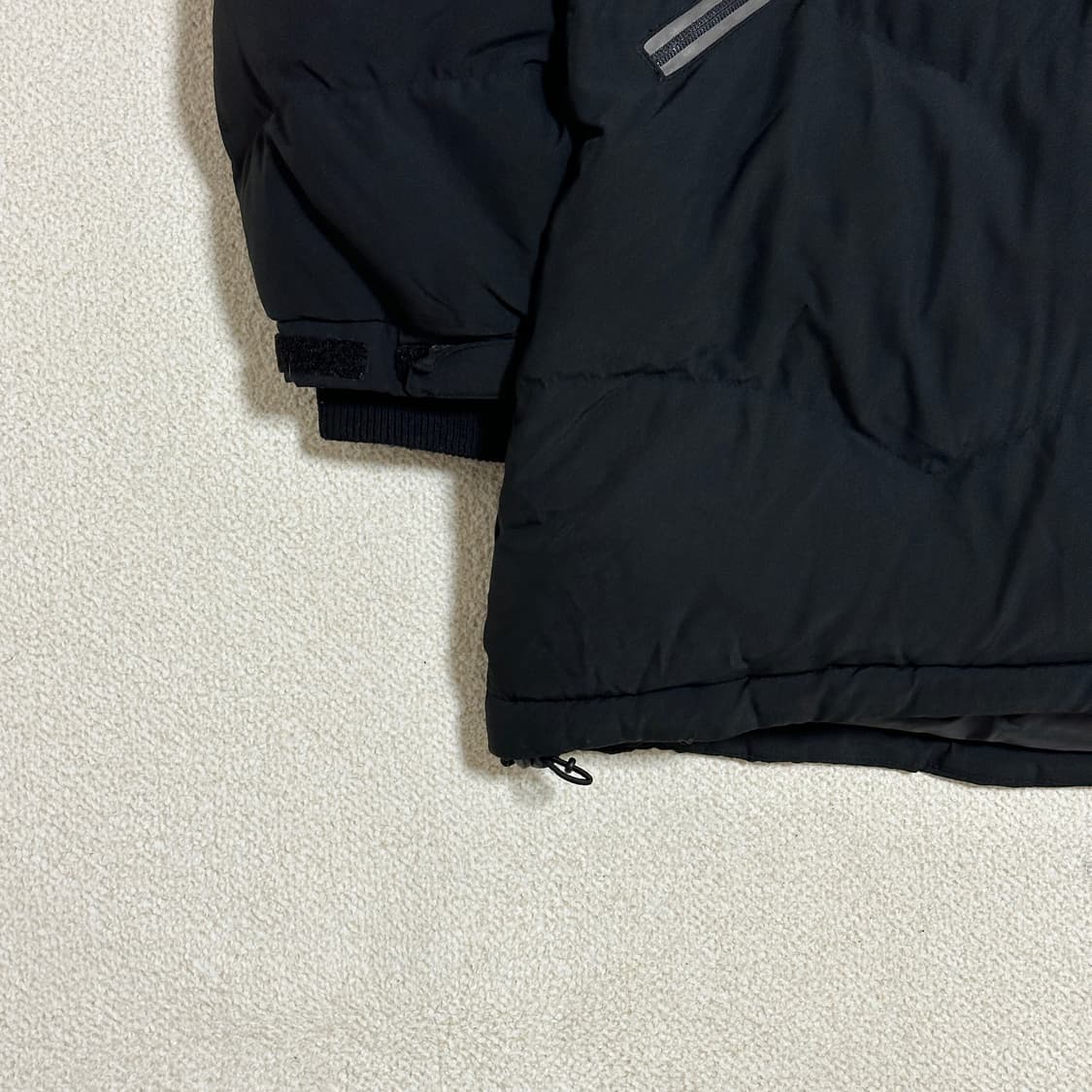 밀레 클래식 오버핏 소로나 다운 자켓 상품이미지4