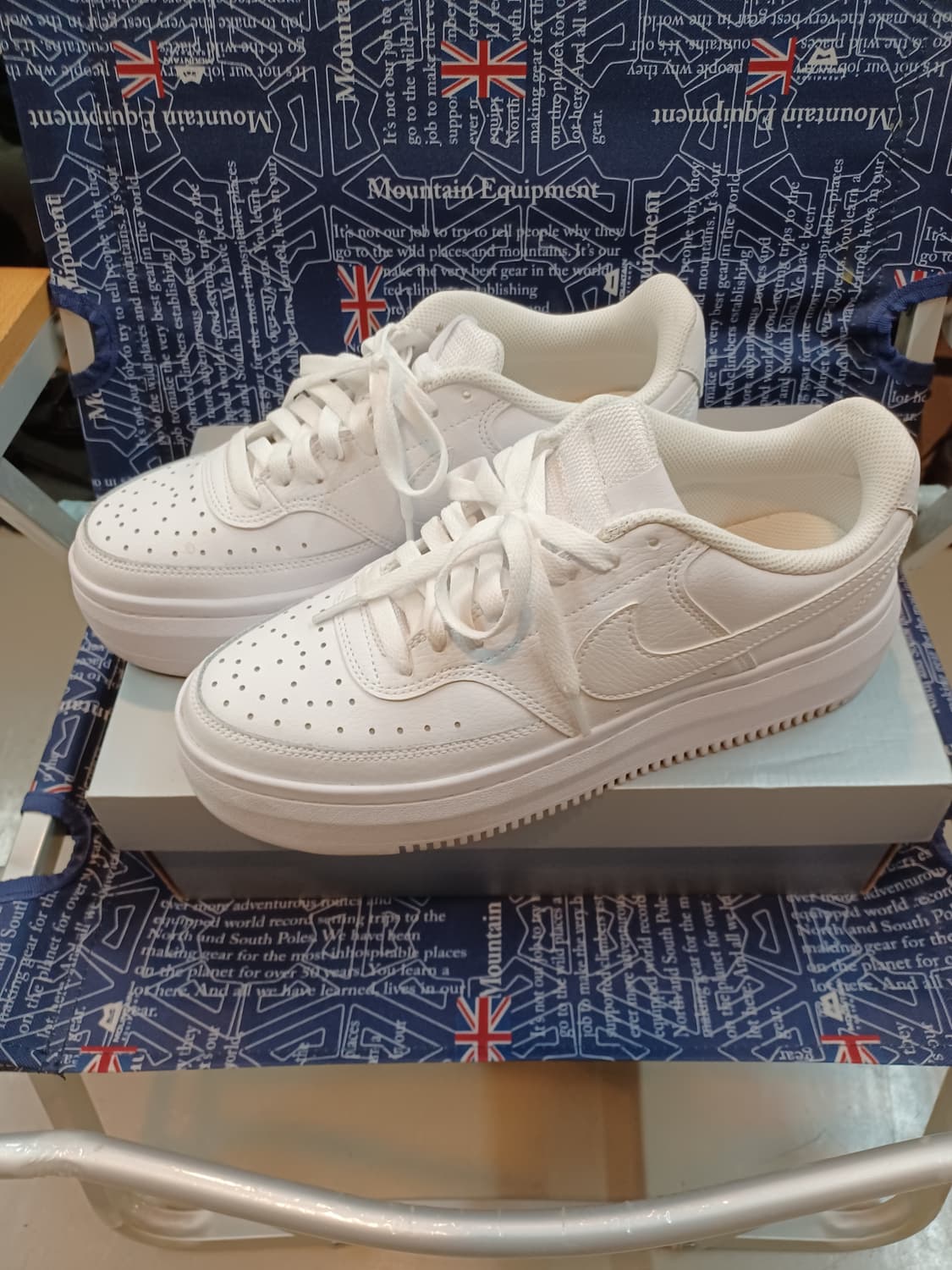 나이키 코트비전 알타 250 270 상품이미지1