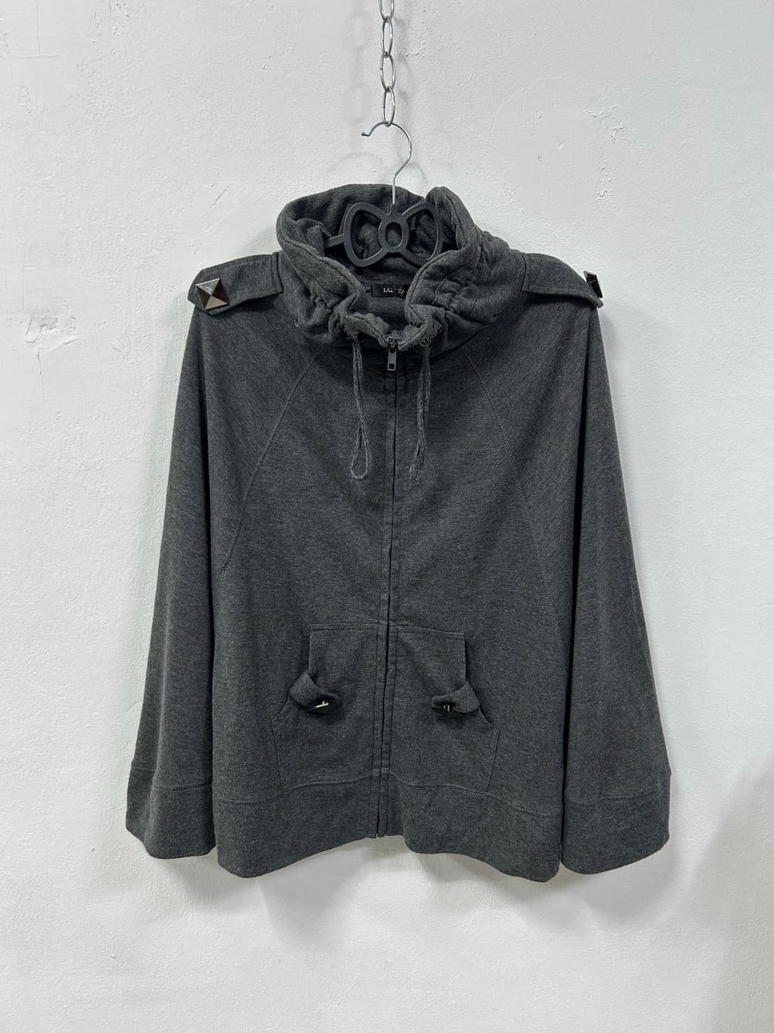 [LAZY DAISY] 펑크 y2k 스터드 케이프 상품이미지5