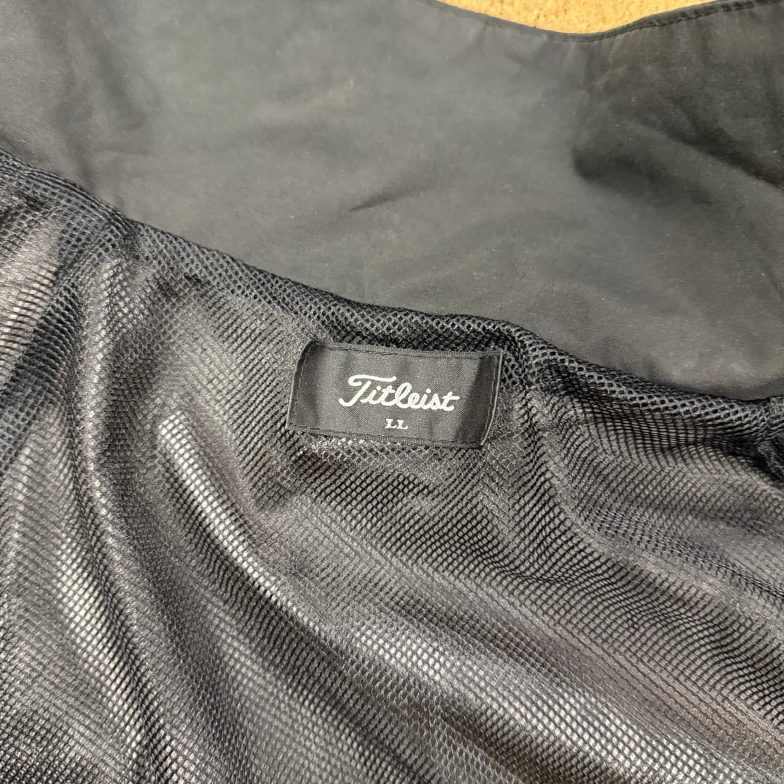 [정품/LL] 타이틀리스트 블랙 반팔 바람막이 골프 자켓 b10 상품이미지4