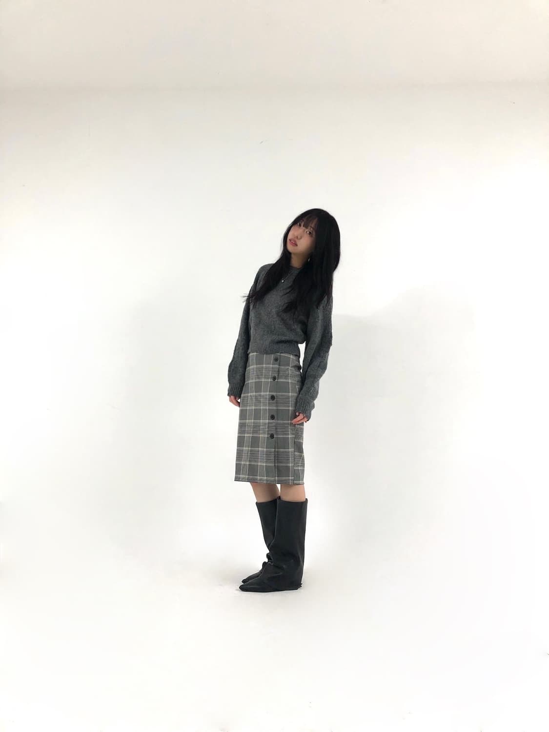 Five-Button H-Line Grey Midi Skirt 상품이미지3