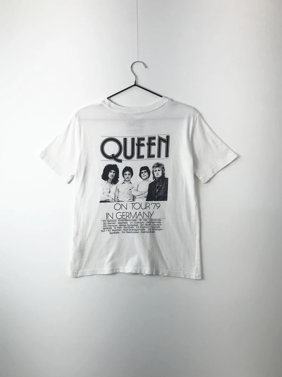 GU Queen Germany Tour 79 Tee 상품이미지5