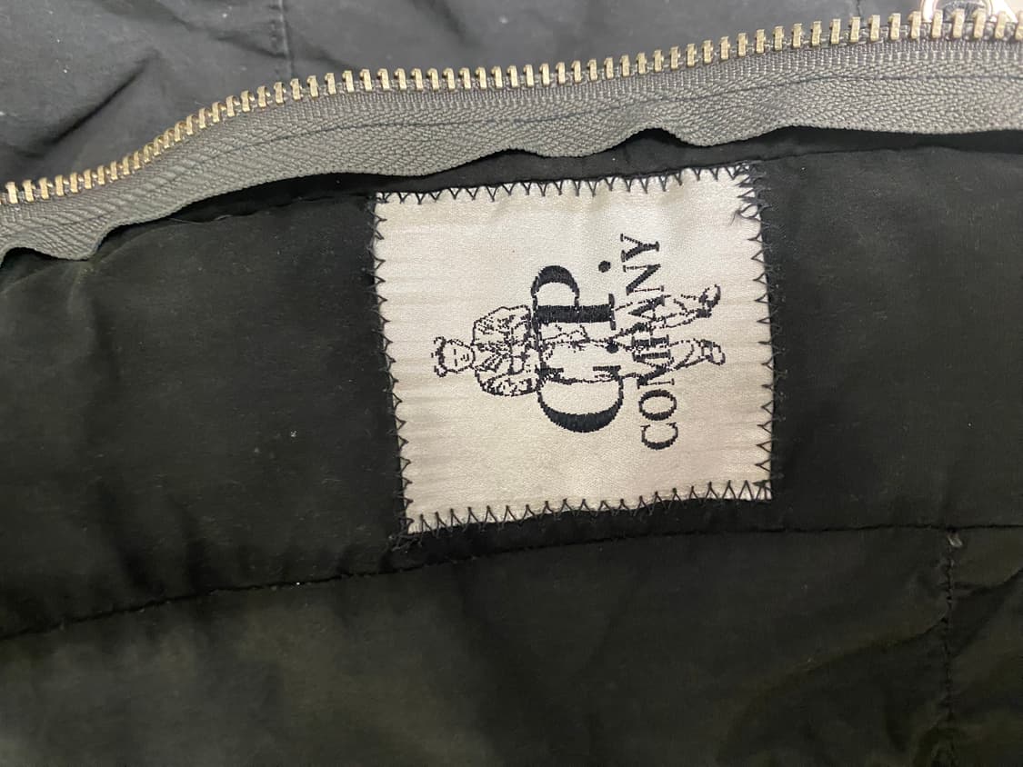 c.p.company waxed jacket(size L) 상품이미지6