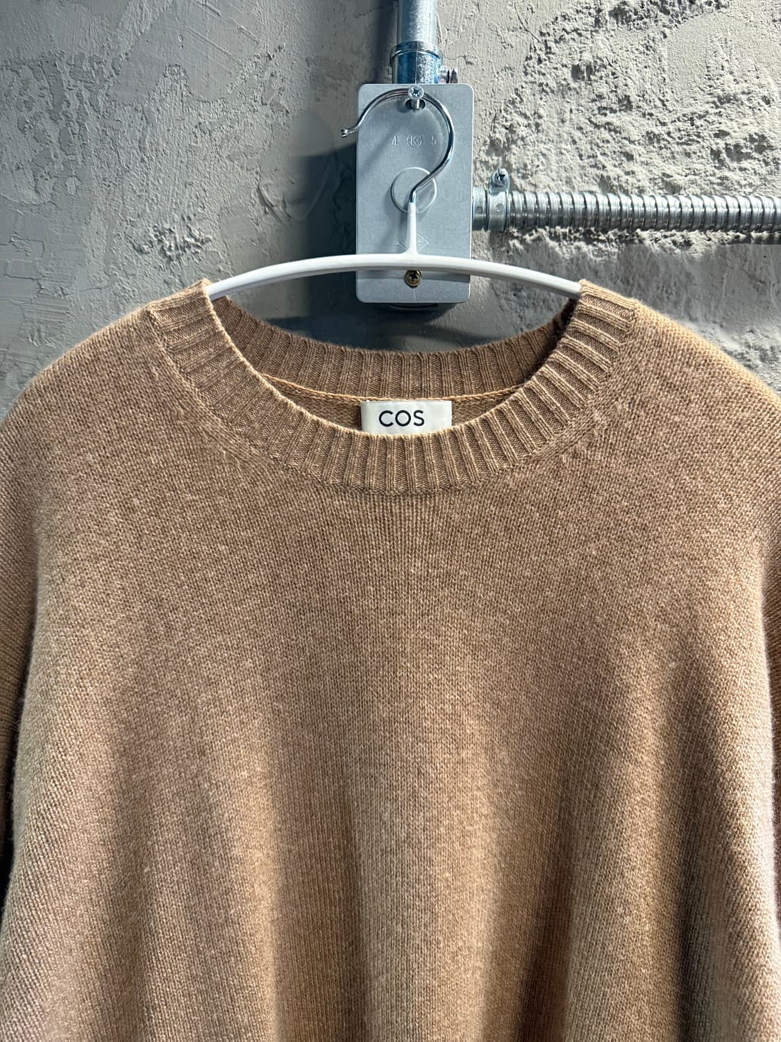 코스 COS 100% 캐시미어 오버핏 니트 베이지 S 상품이미지4