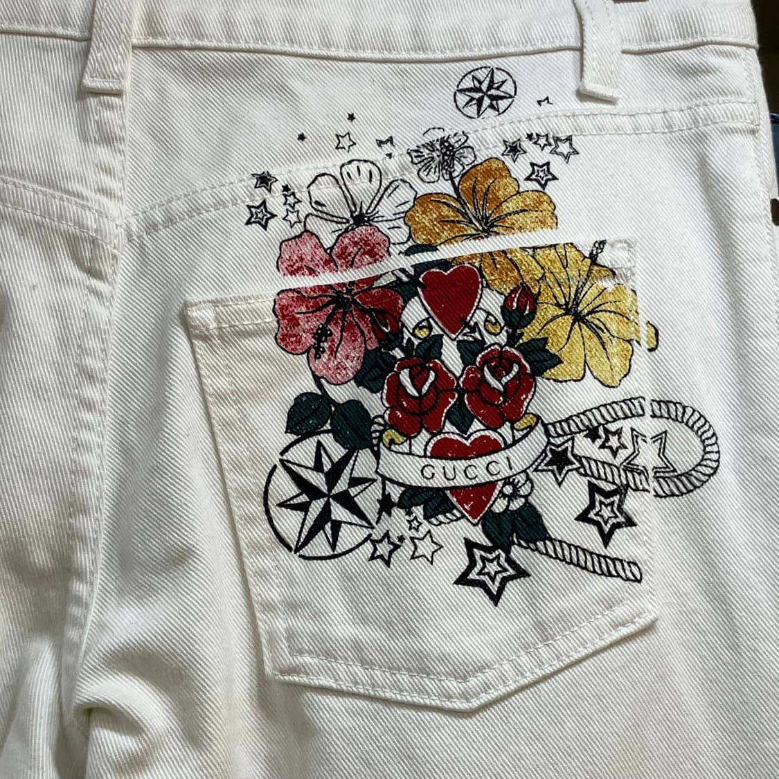 구찌 플로럴 자수 화이트 부츠컷 데님팬츠 30 상품이미지4