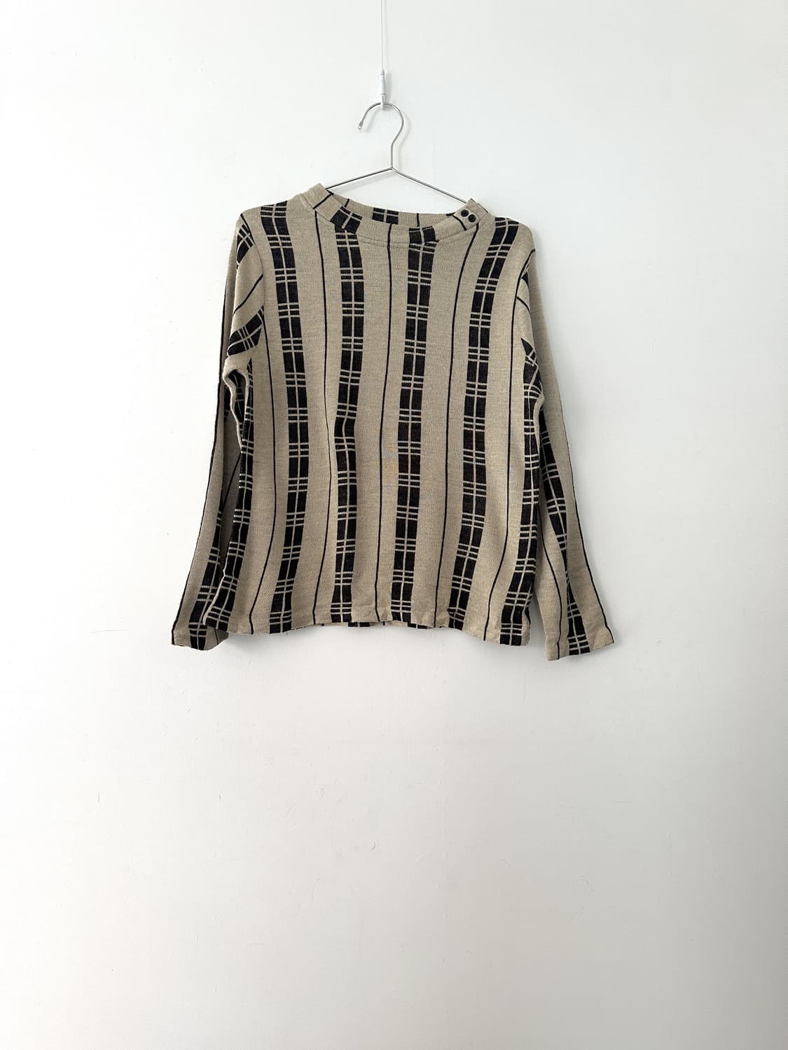 Grid check button top / beige 상품이미지1