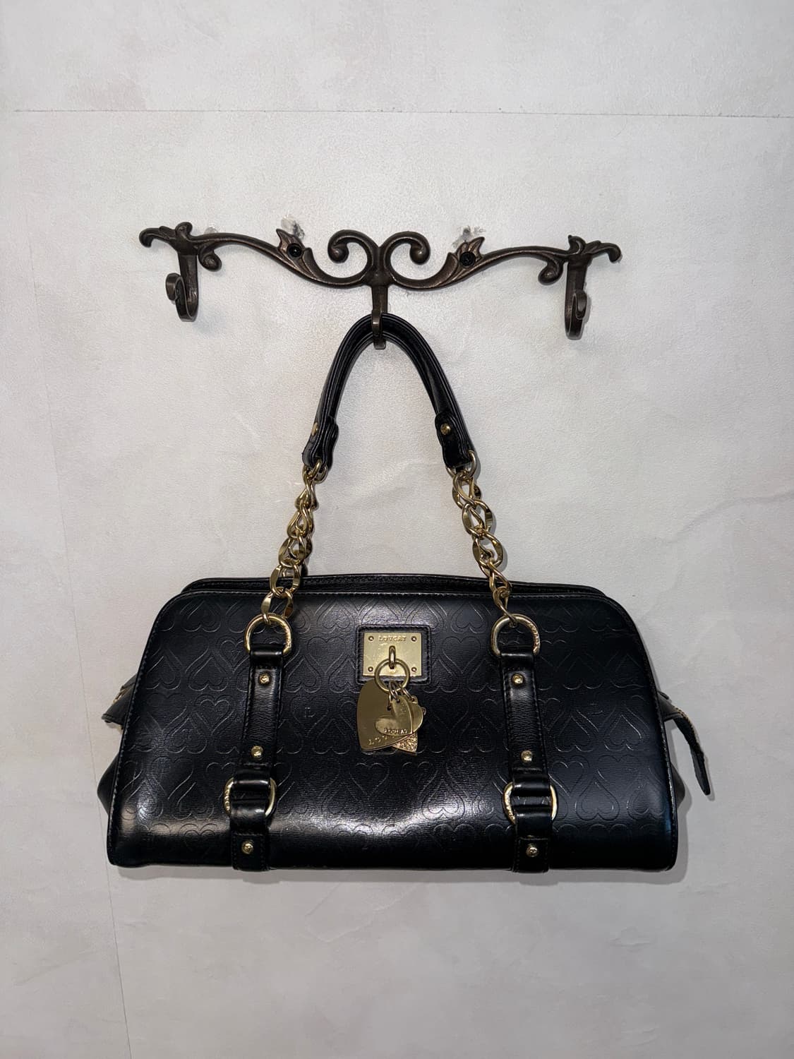 Lovcat black heart chain shoulder bag 상품이미지1