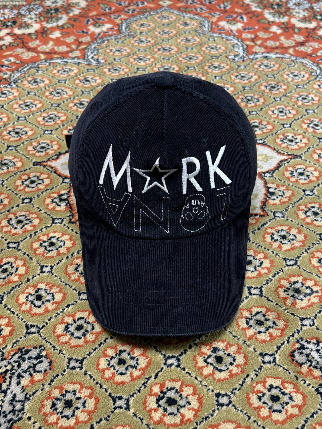 [FREE] 마크앤로나 코듀로이 볼캡 상품이미지1