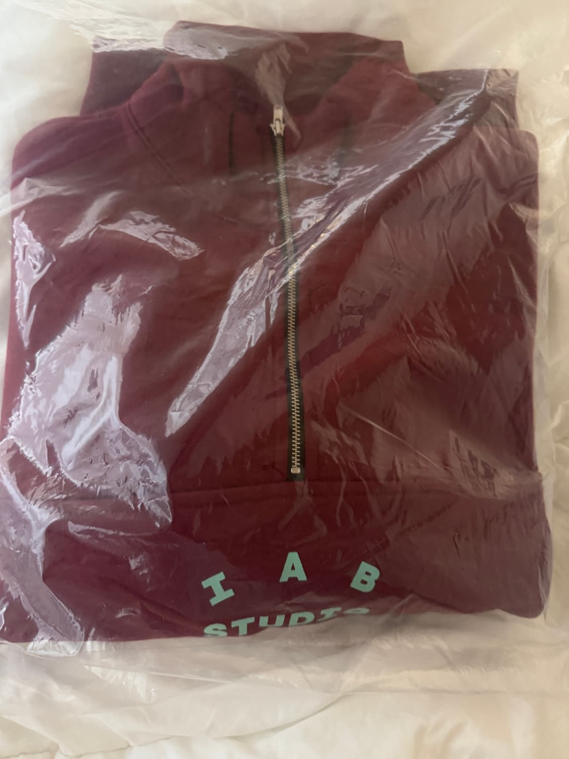 새상품 아이앱 나반집업 하프집업 버건디 마룬  상품이미지1