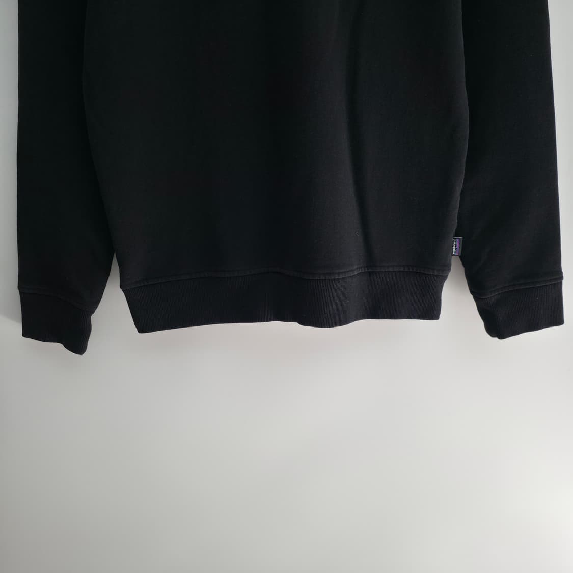 [S] 파타고니아 블랙 맨투맨 상품이미지4