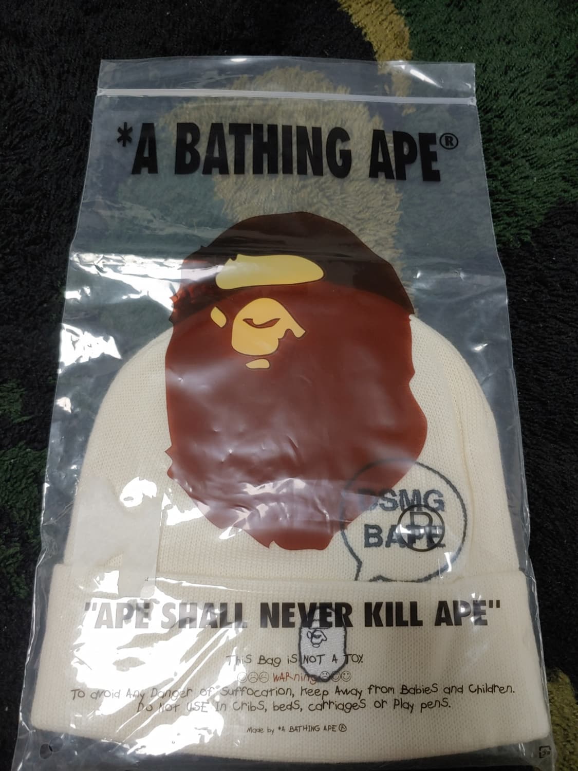 [OS] 베이프 X DSMG 스토어 미니사루 DSMG 로고 비니 아이보리 상품이미지2