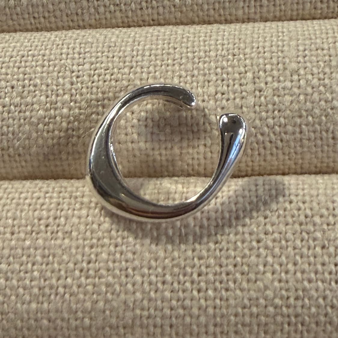 새상품 여성 신주 굴곡 귀찌 귀걸이 상품이미지2