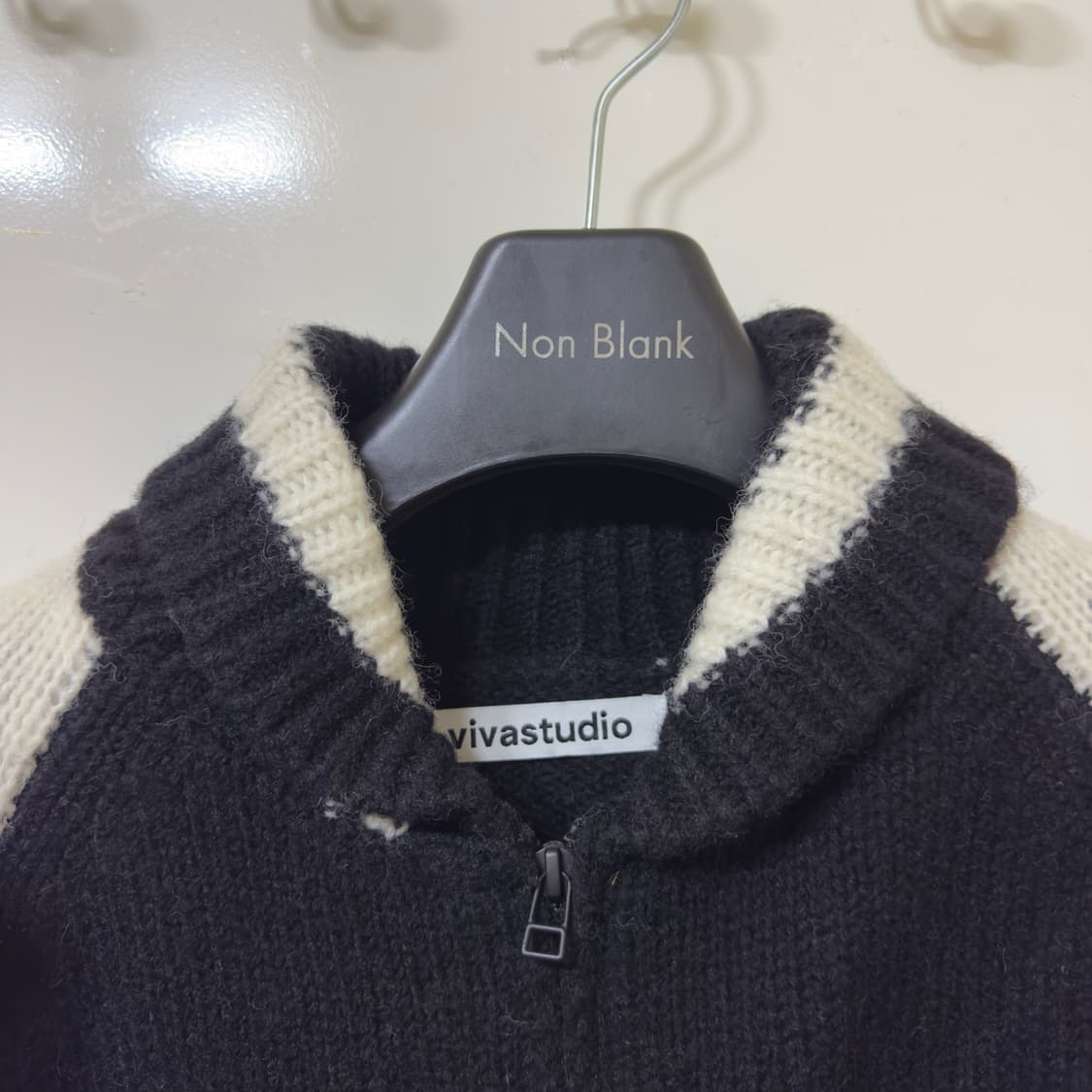 (새상품)비바스튜디오 니트 집업 L사이즈  상품이미지2