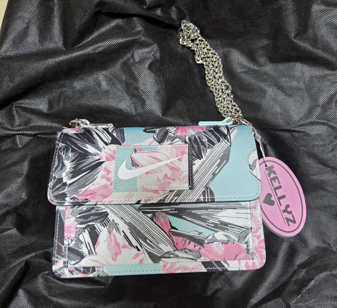 켈리즈 업사이클링 백 가방 미니사첼 상품이미지1