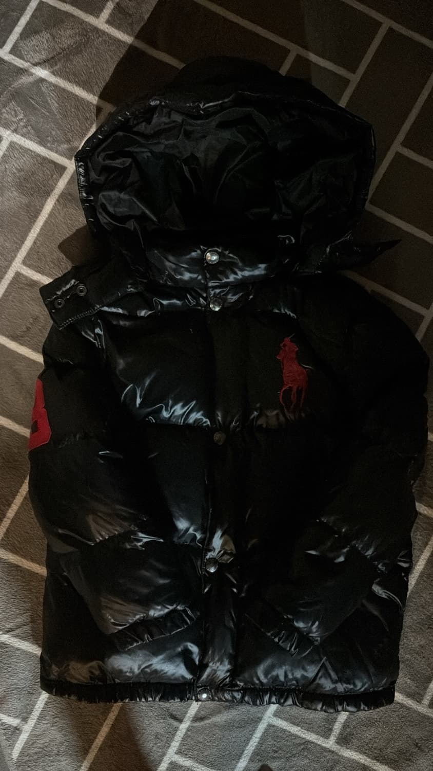 폴로 빅포니 유광 패딩 상품이미지2