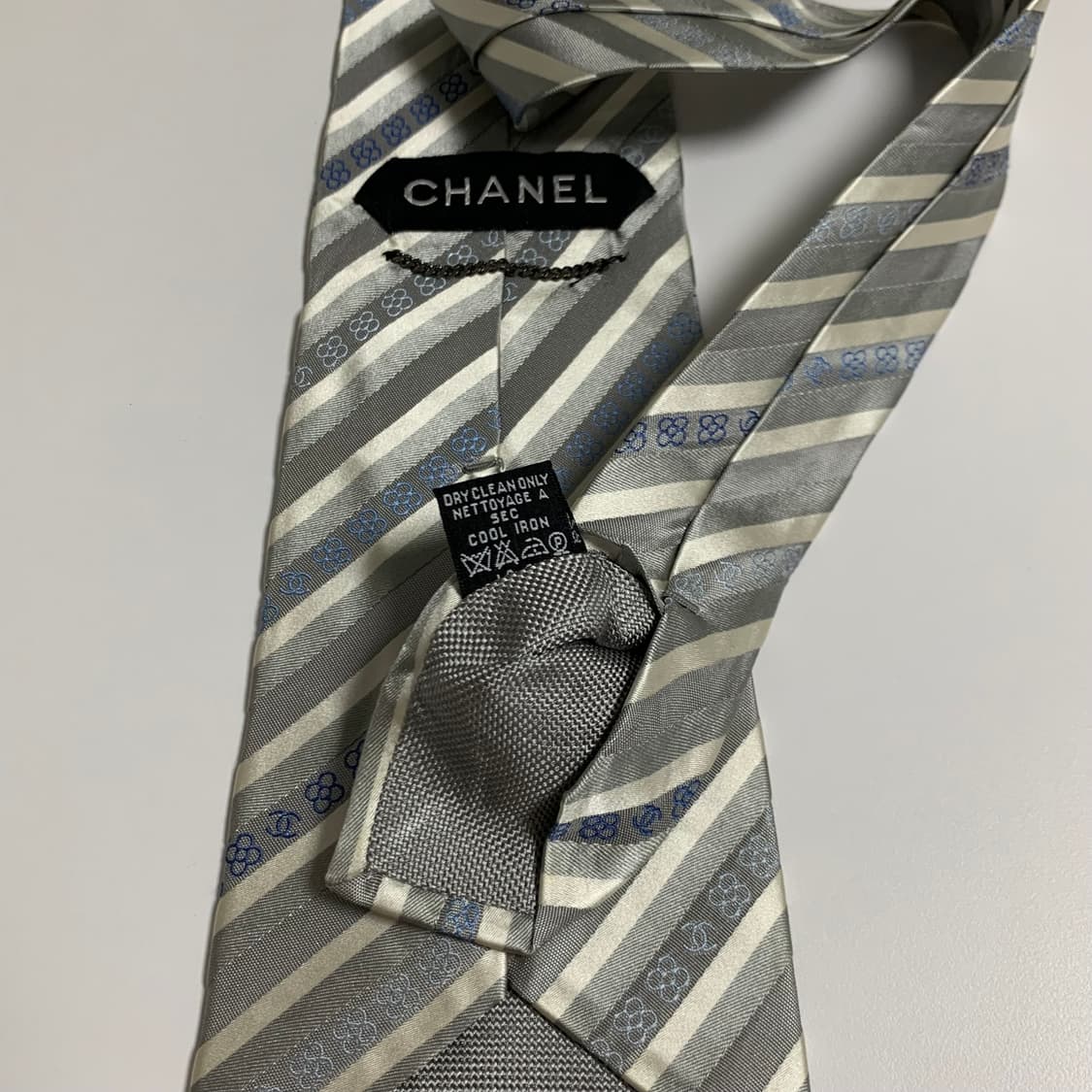 샤넬(CHANEL) 스트라이프 넥타이 명품 A+등급 상품이미지7