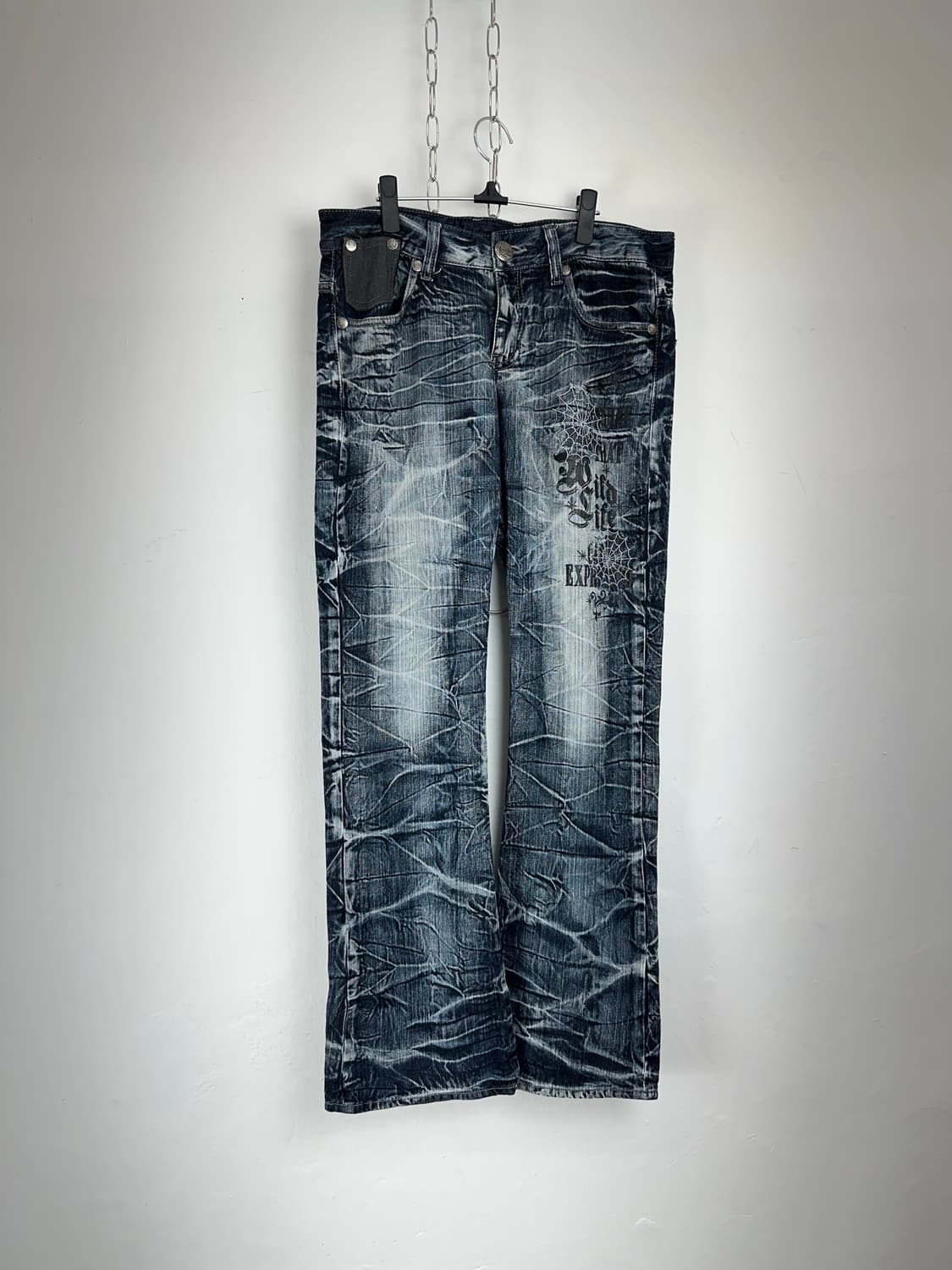 Wild Life Crinkle Wash Graphic Denim Pan 상품이미지4