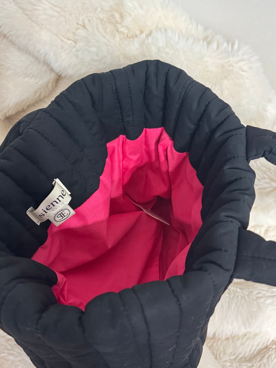 시엔느 패딩백 검정 상품이미지6