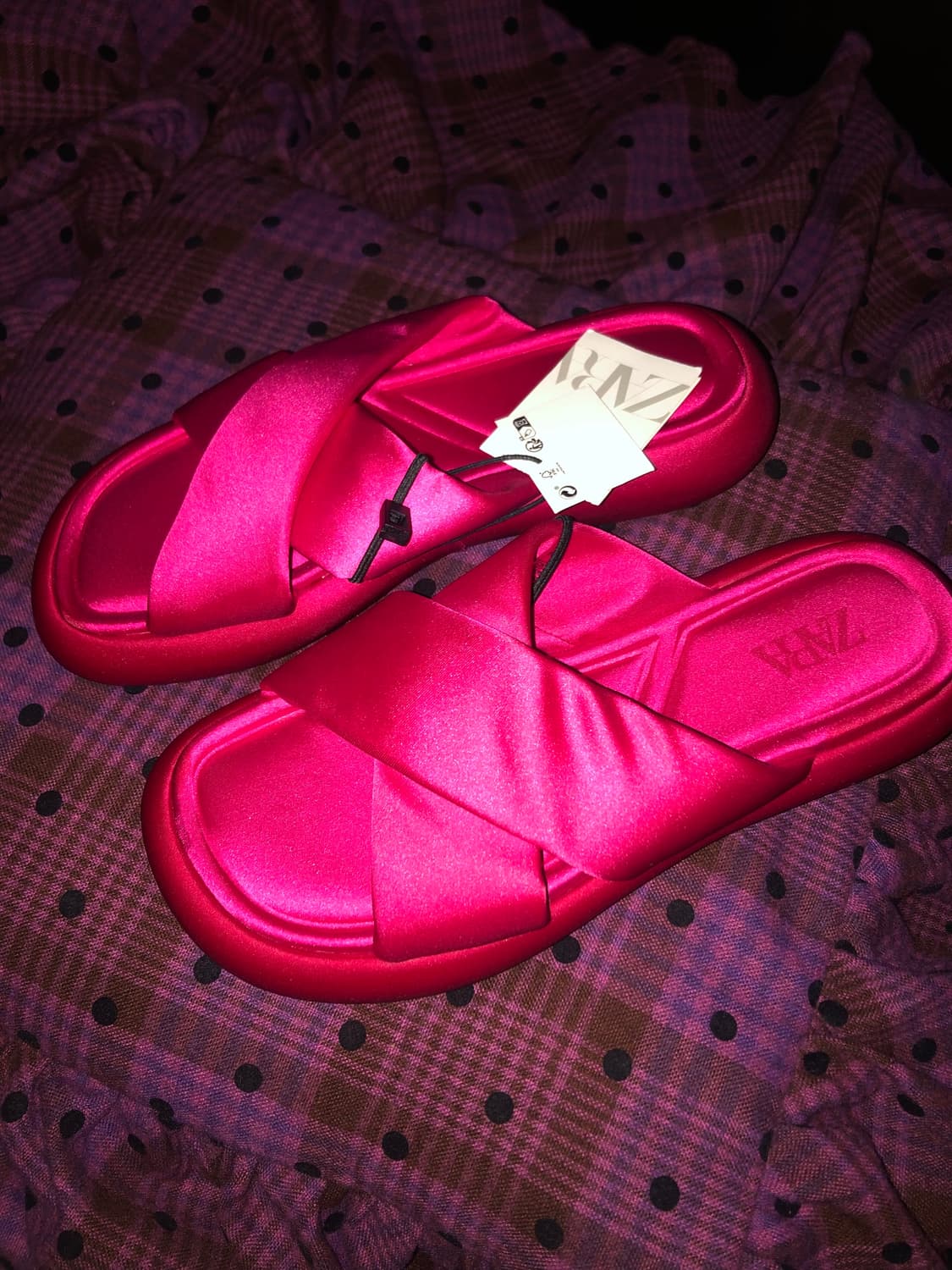 [새상품/245] 자라 새틴 플랫폼 샌들 마젠타 상품이미지3