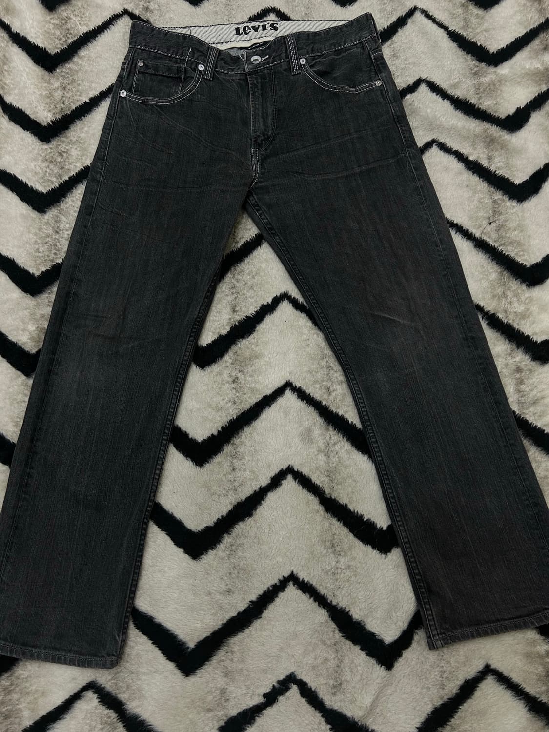 [34]리바이스 스트레이트핏 흑청 데님 팬츠 상품이미지3