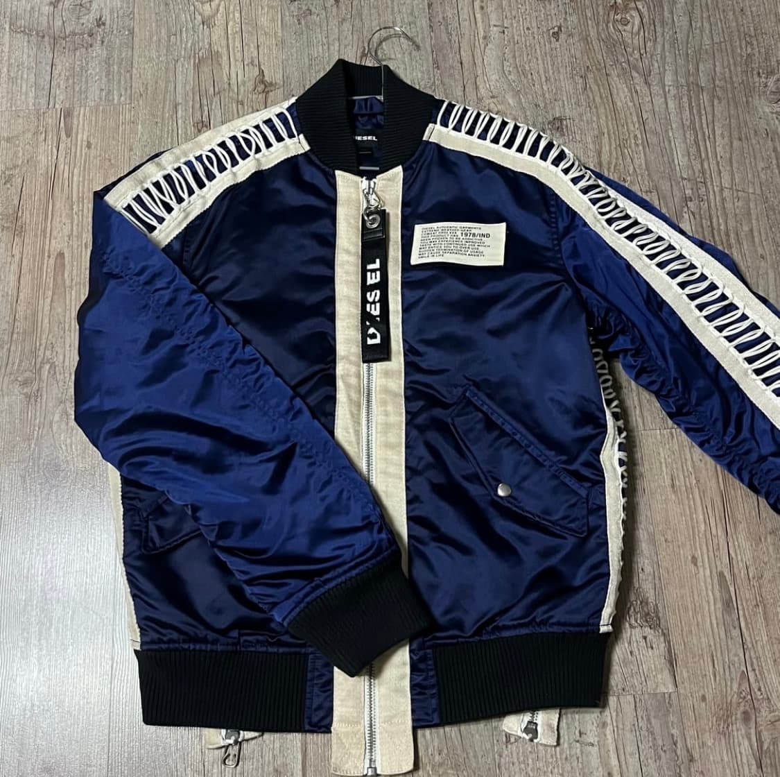 [희귀 매물] 디젤 트랙/ma-1항공 점퍼 상품이미지1