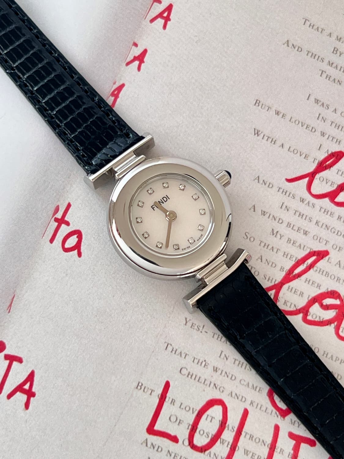 펜디 쉘 다이얼 12p 다이아 시계 / 정품감정 . 케어  상품이미지1