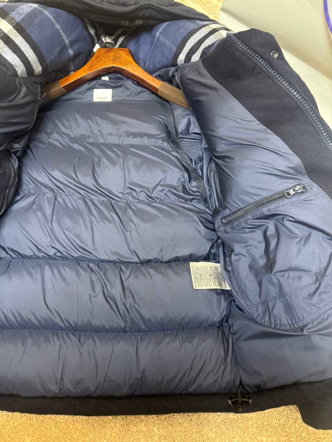 정품 버버리 패딩 자켓 캐시미어 새것 상품이미지2