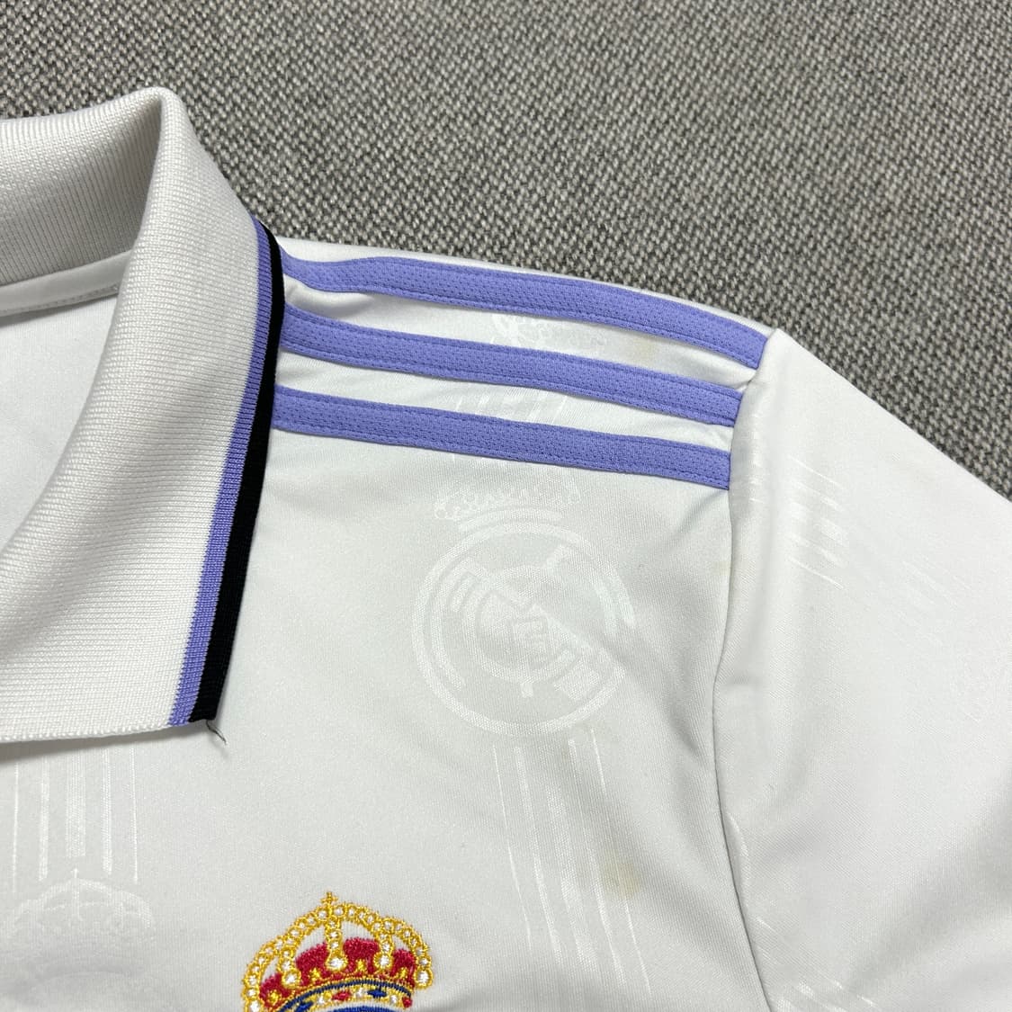 아디다스 레알마드리드 22-23 유니폼(S) 상품이미지5