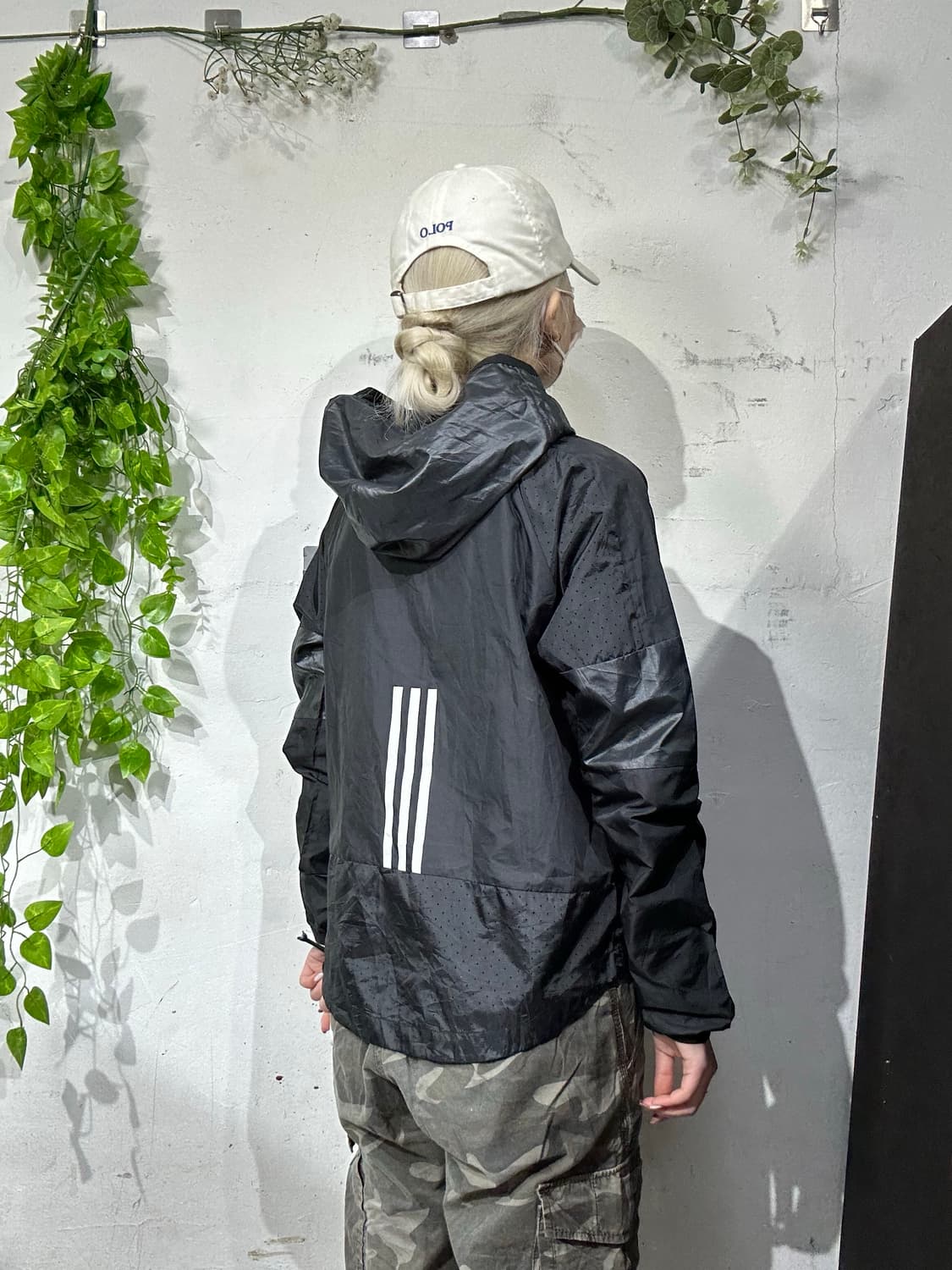 아디다스 블랙 후드 바람막이 트랙 자켓 M 상품이미지3