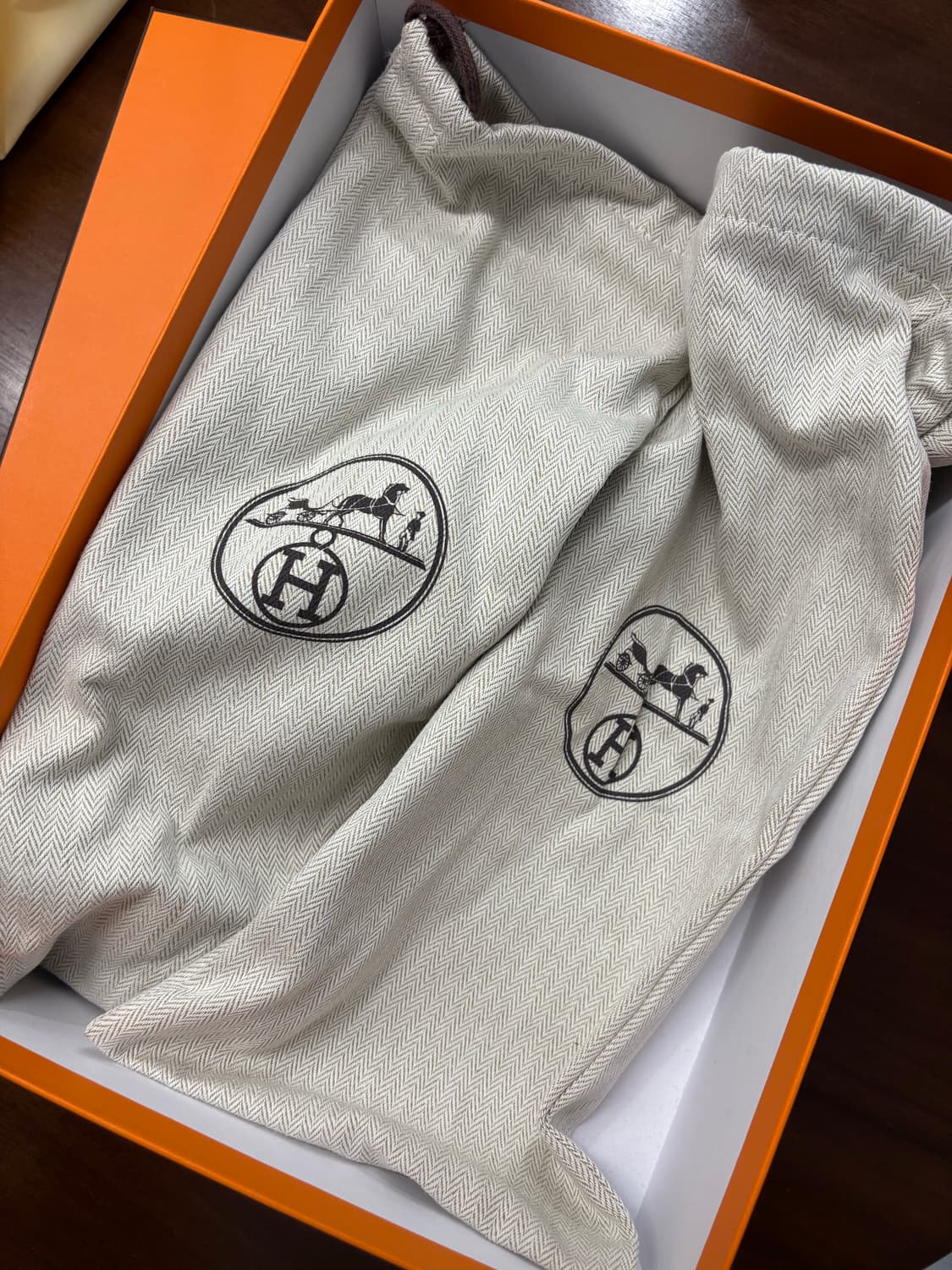 에르메스 이즈미르 슬리퍼 상품이미지2