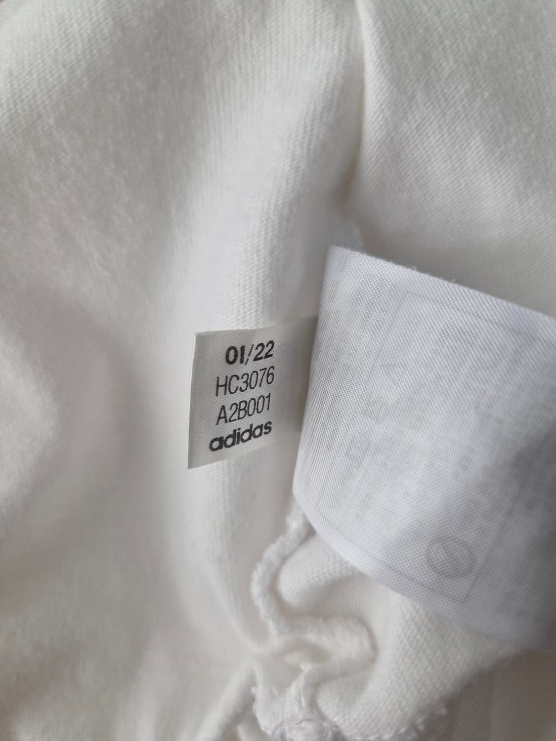 아디다스 러브 유나이츠 트레포일 반팔 티셔츠 상품이미지10