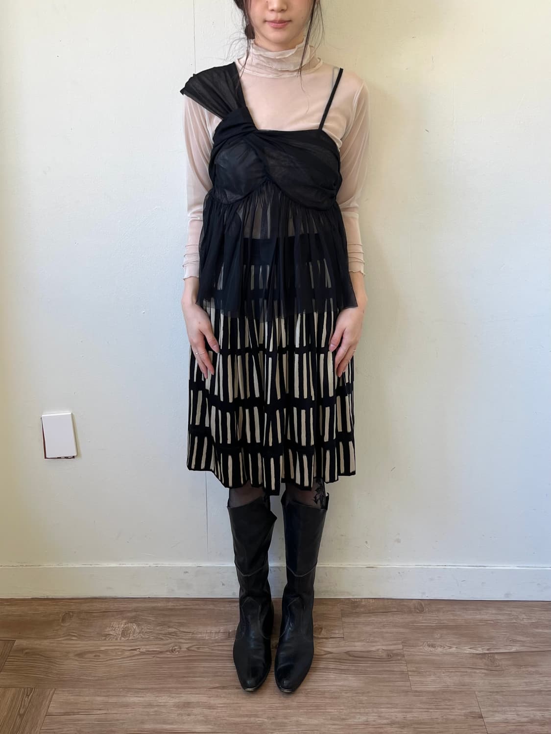 Next Scene 베이지 시스루 터틀넥 상품이미지7