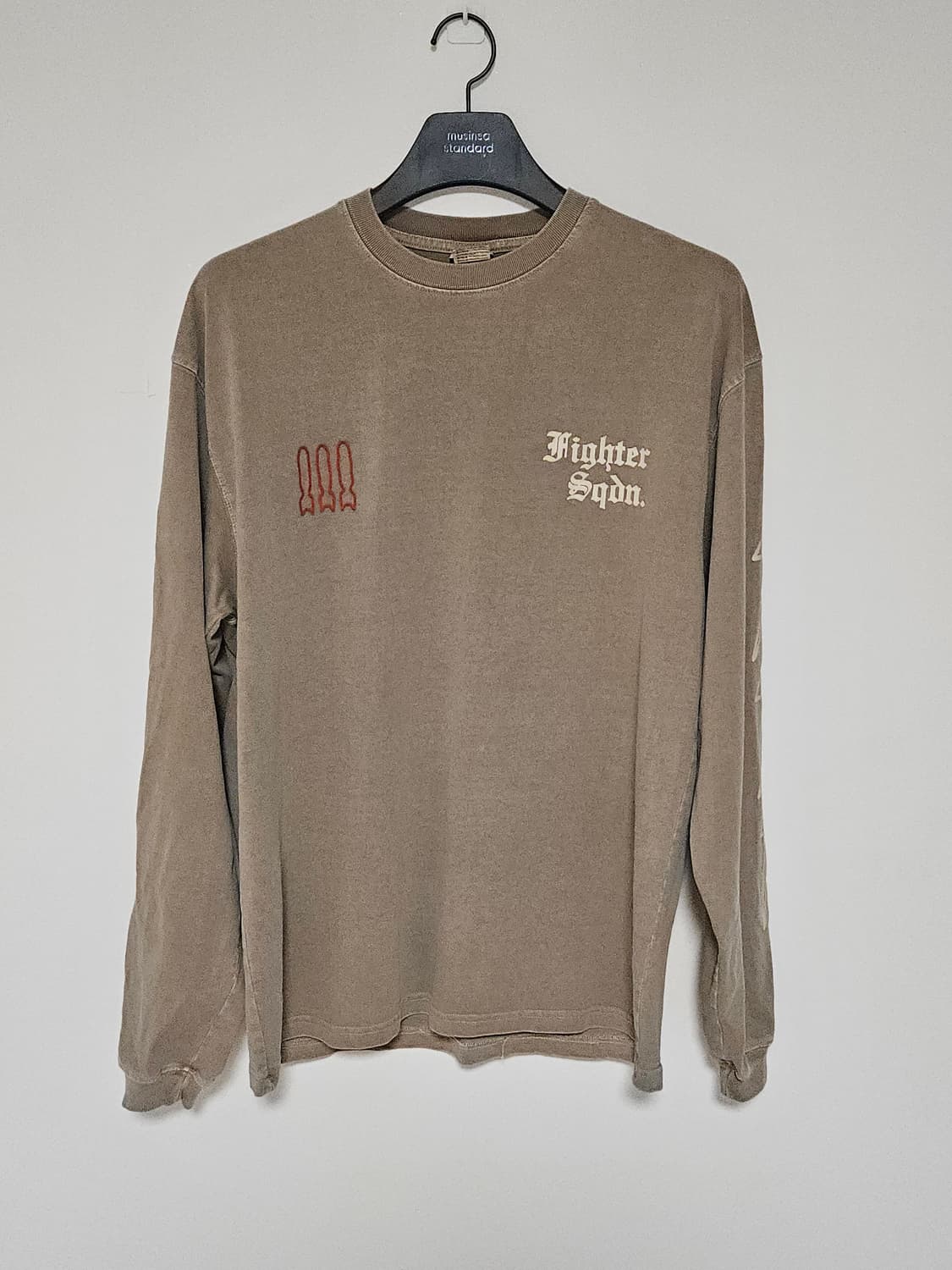 아웃스탠딩 롱슬리브 상품이미지1