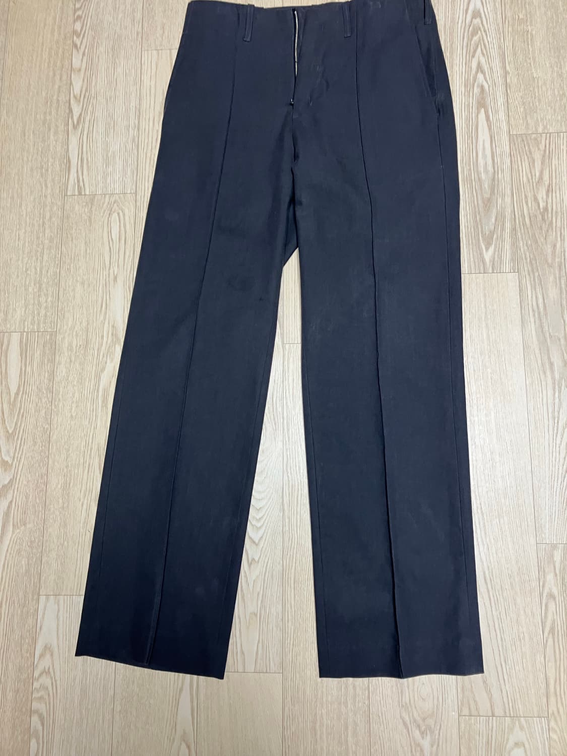 les Stitch crease trouser (charcoal) 상품이미지3