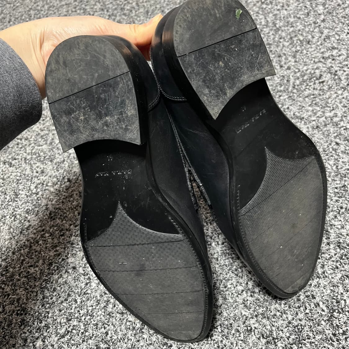 자라 zara 블랙 태슬 로퍼 구두 41사이즈 상품이미지4