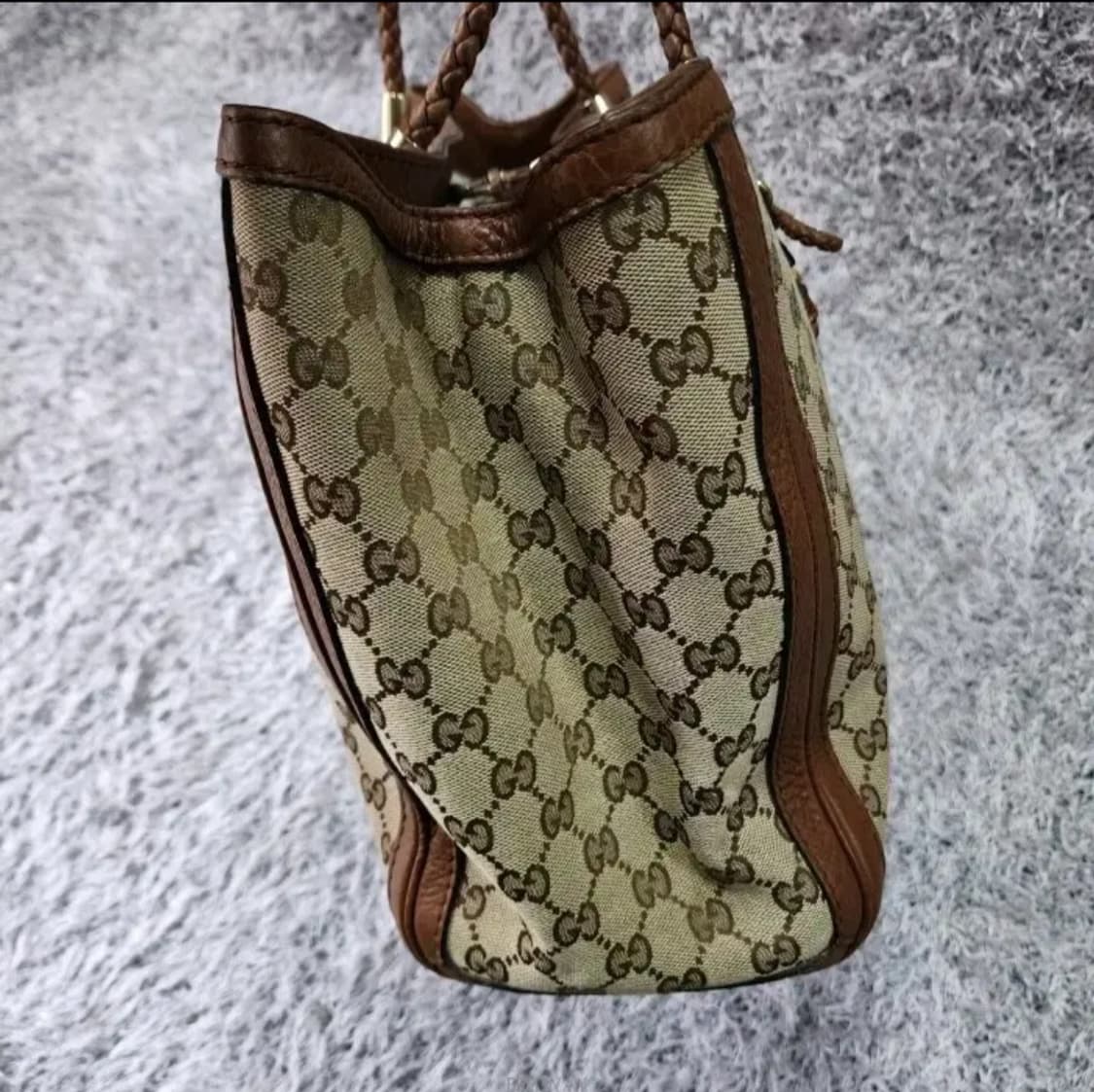 구찌 GG 캔버스 숄더백 상품이미지3