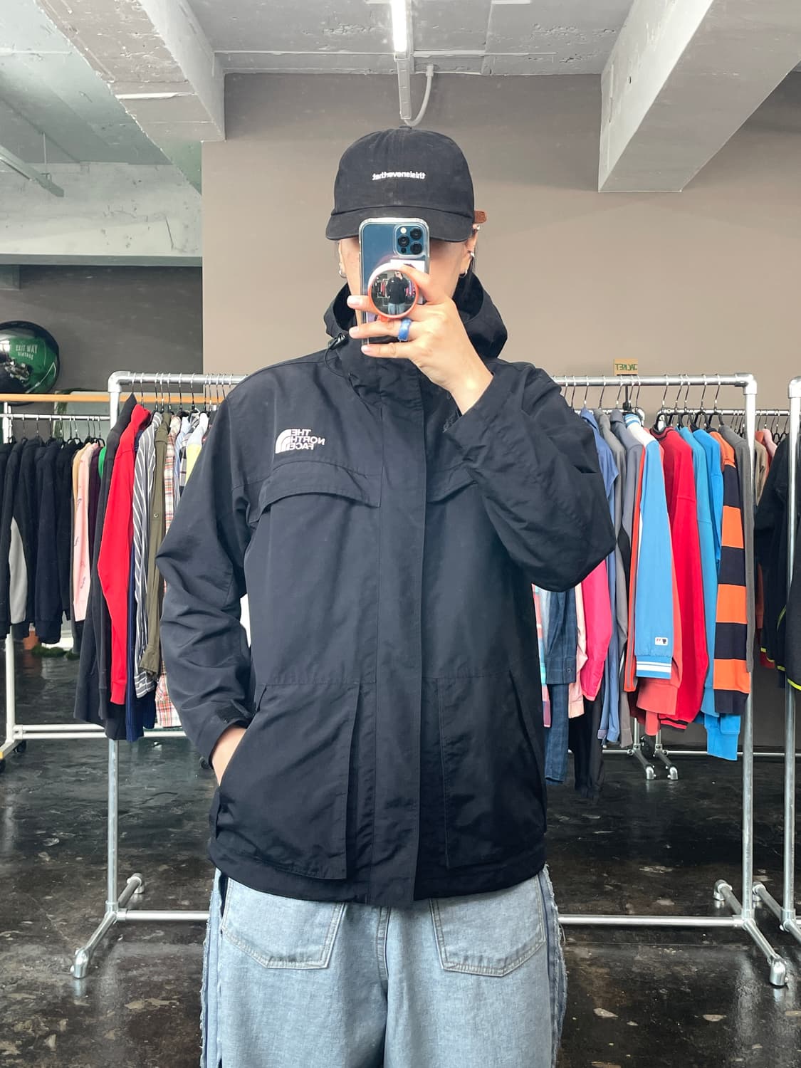 노스페이스 바람막이 자켓 상품이미지1