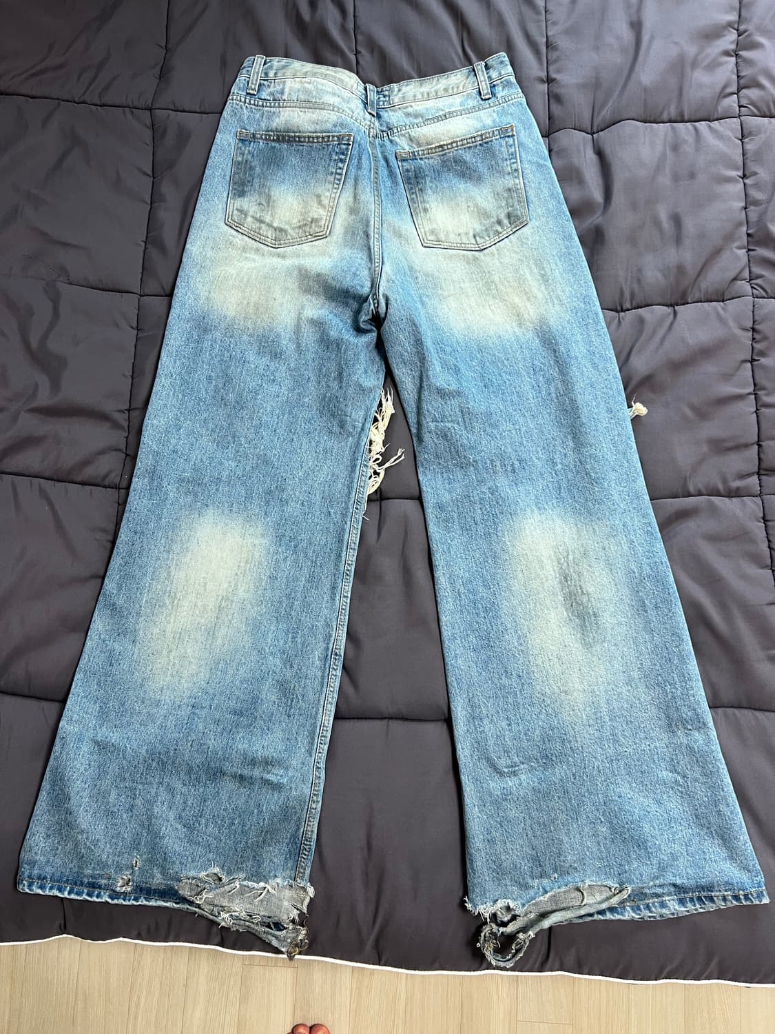 선데이오프클럼- Destroyed Wide-Leg Jean 상품이미지2