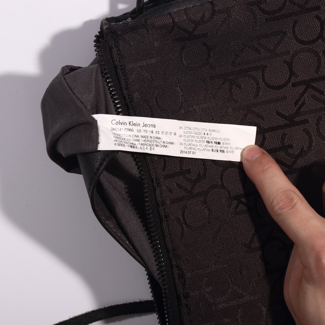 캘빈클라인 미니 크로스백 B358 상품이미지5