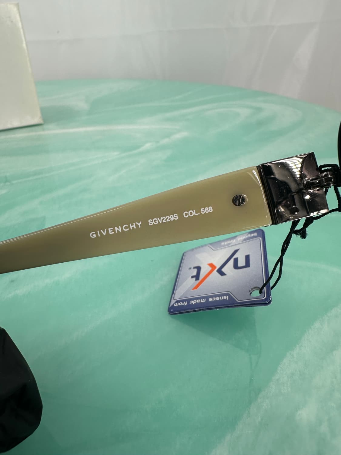 [새상품 무료배송] 지방시 Made in Italy 선글라스 상품이미지4