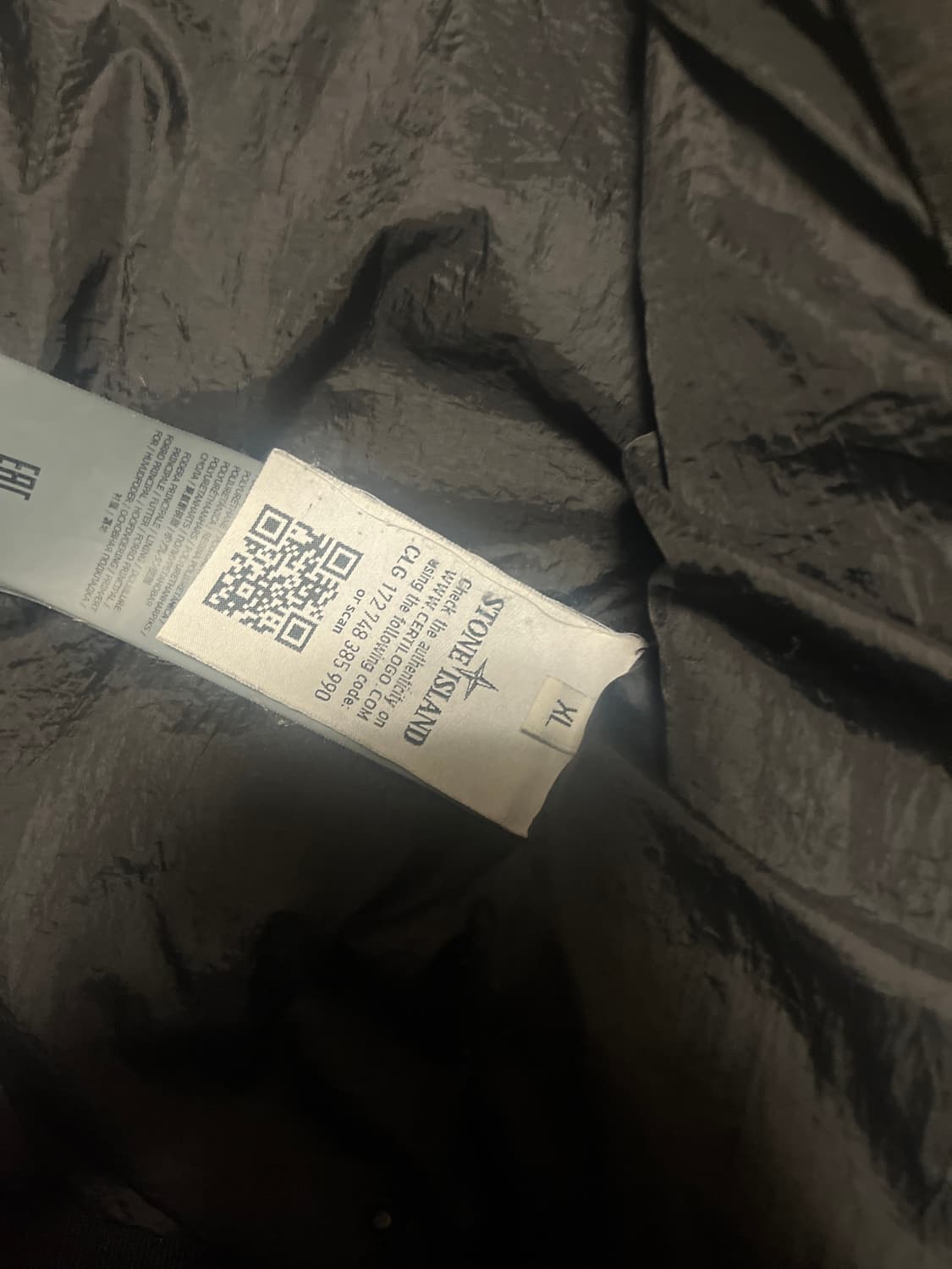 XL) 17fw 스톤아일랜드 크링클랩스 패딩 블랙 (우원재패딩) 상품이미지3