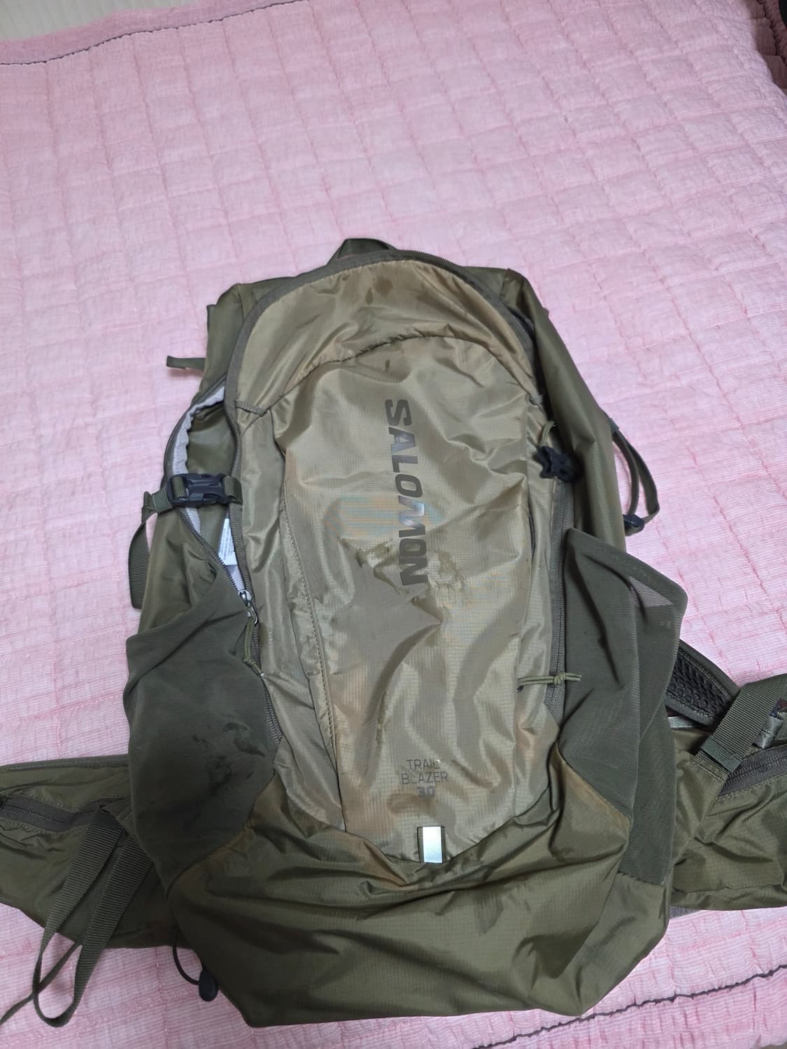 살로몬 트레일 블레이져 30 올리브 상품이미지1
