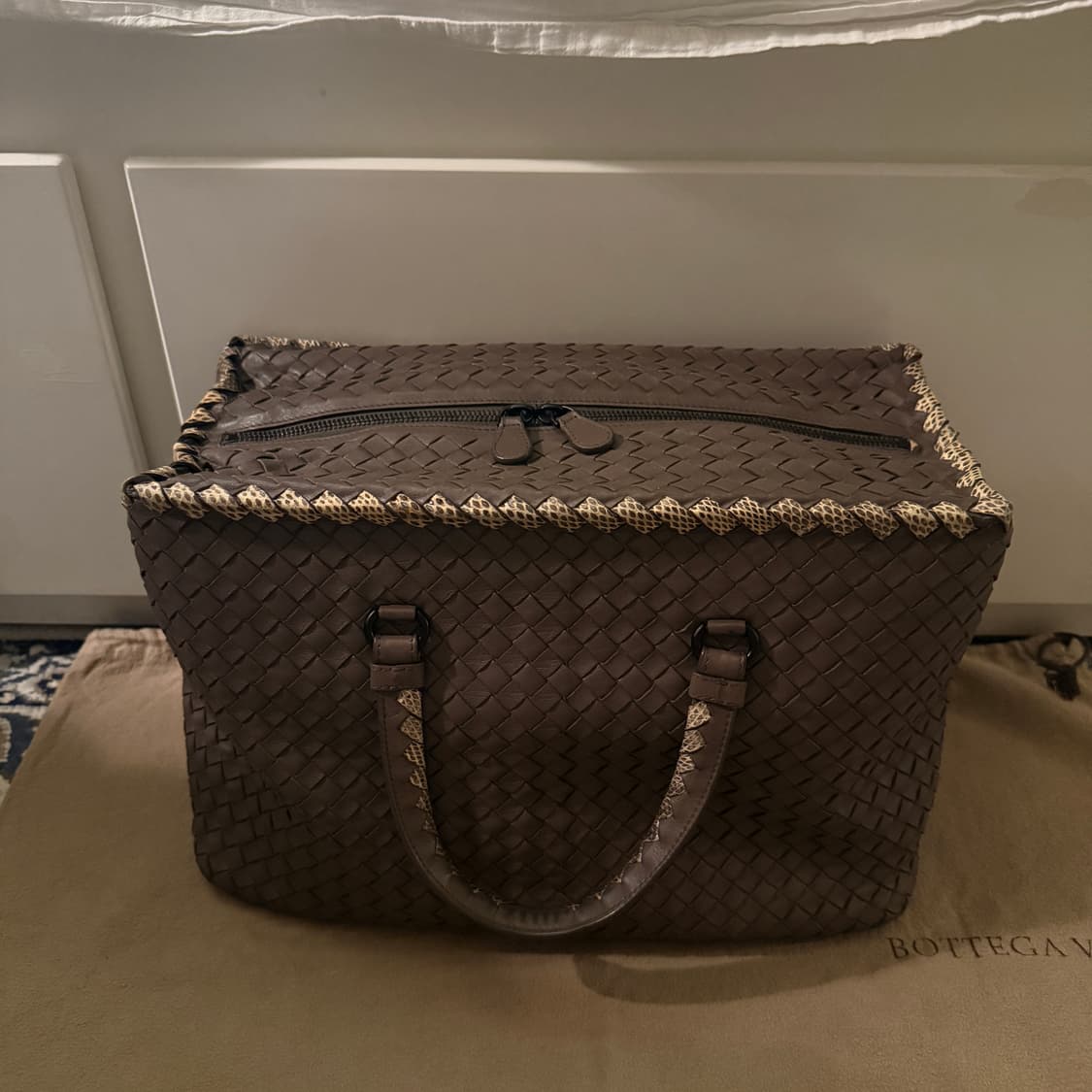 보테가베네타 인트레치아토 보스턴백 토트백 상품이미지2