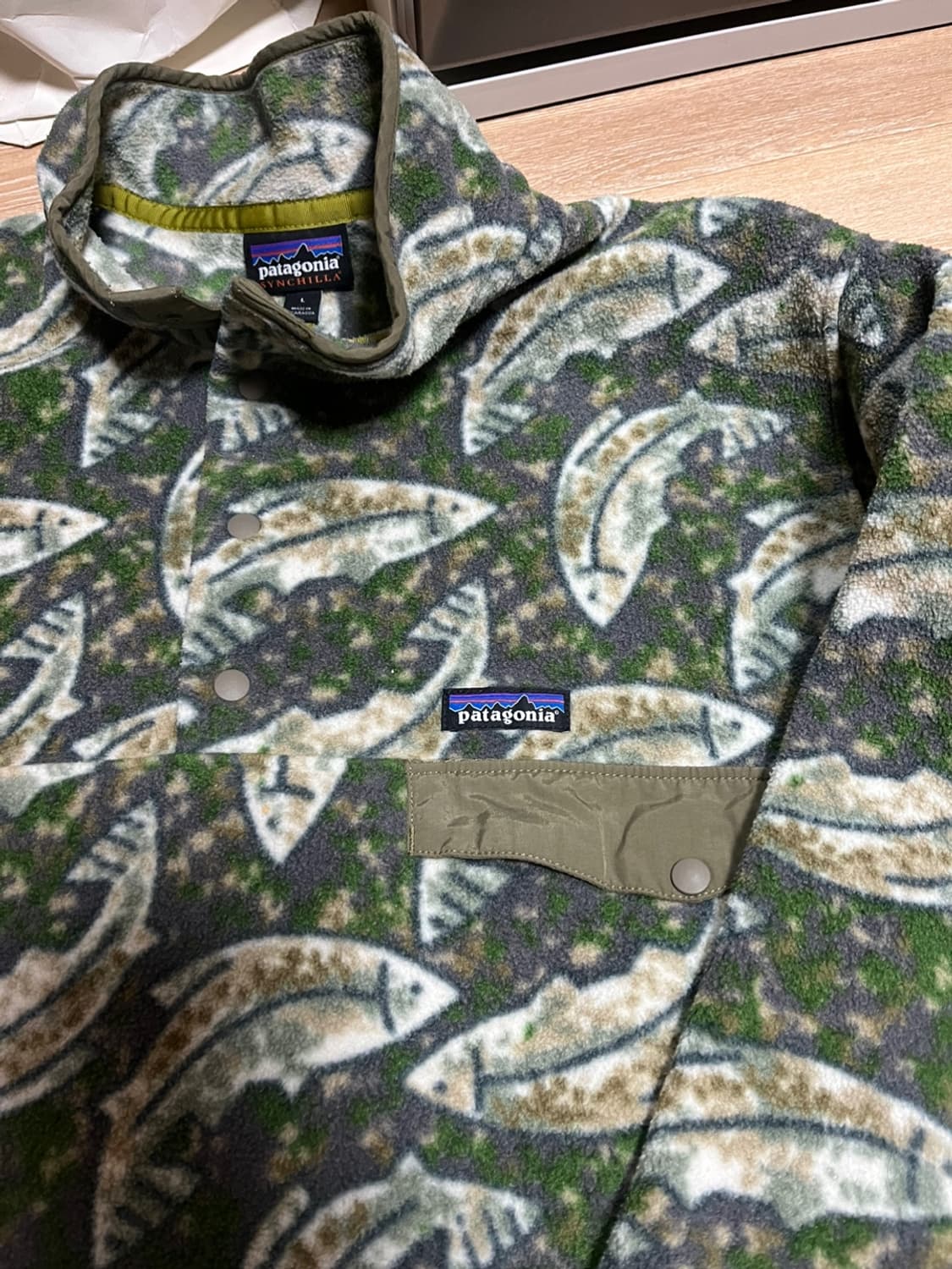 파타고니아 신칠라 스냅티 리핑 오아시스 / 피쉬 /물고기 라지 상품이미지4