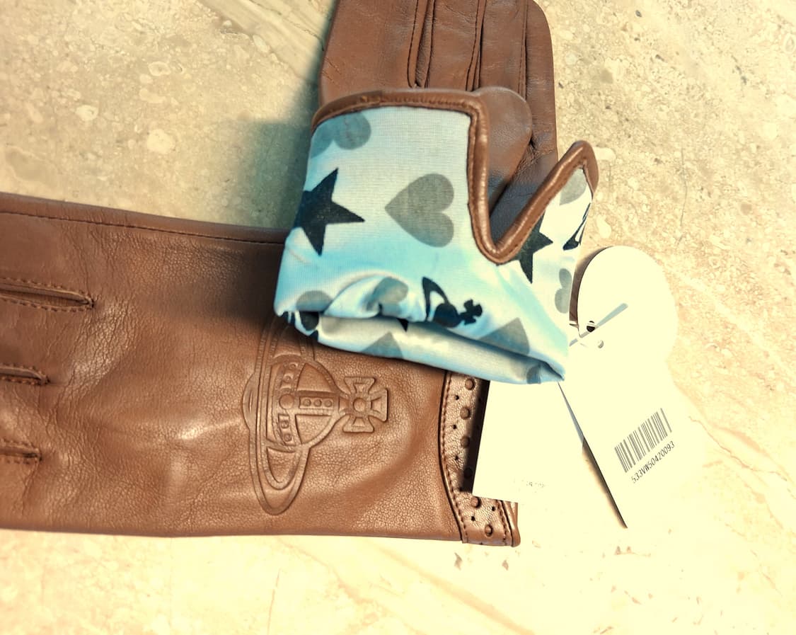 비비안 웨스트우드 빅orb 로고 양가죽 장갑 브라운(새상품) 상품이미지7