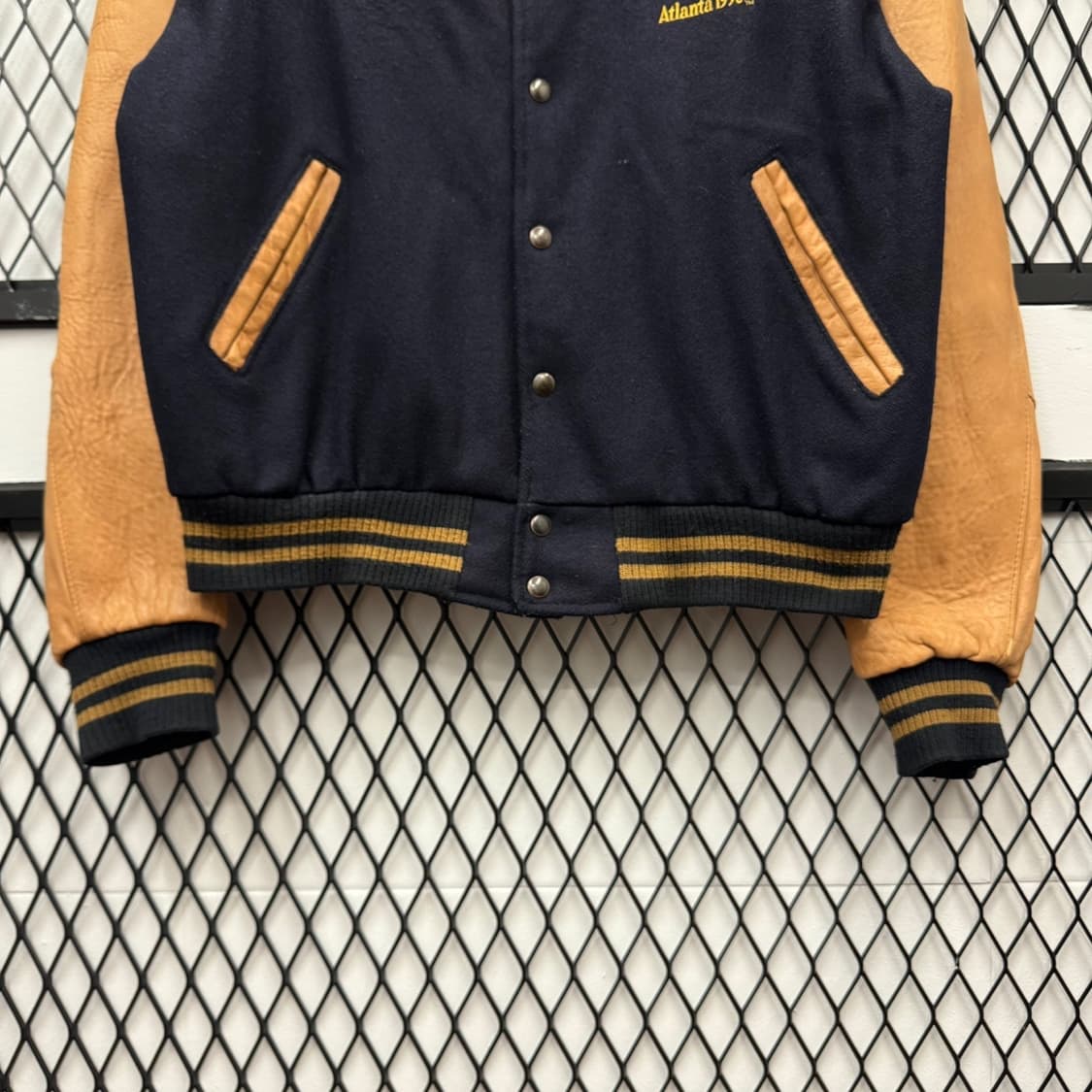 아메리카 툰즈 X 1996 아틀란타 올림픽 바시티자켓 빅로고 디테일 상품이미지4