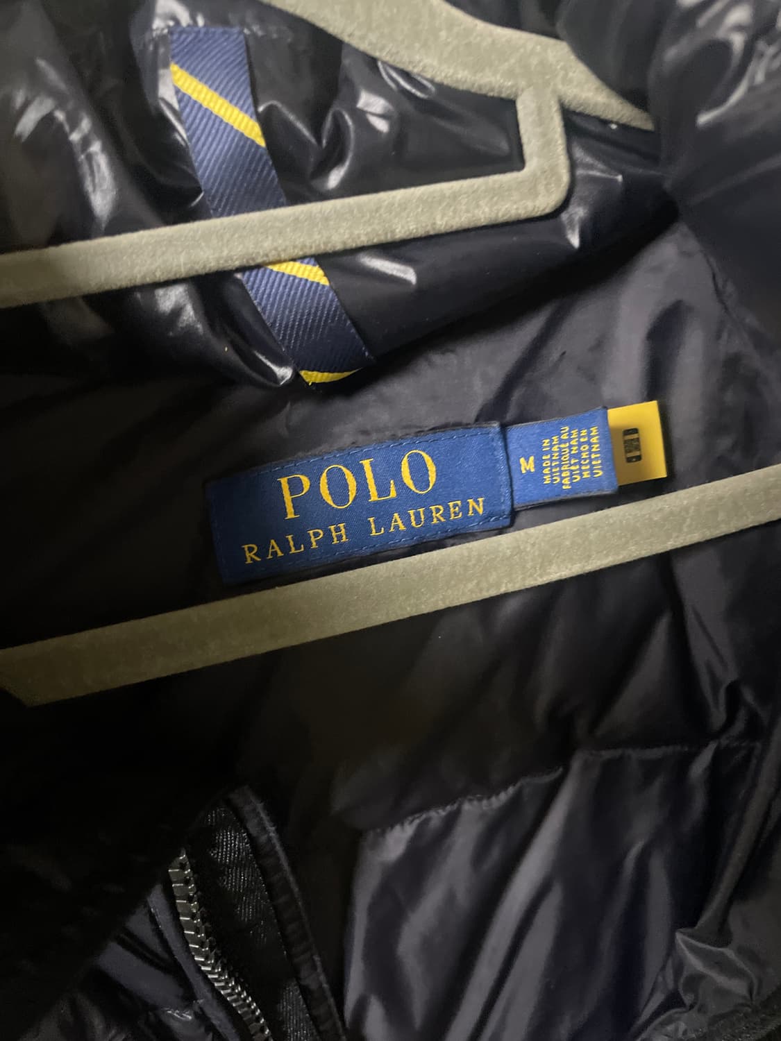 폴로 랄프로렌 유광 패딩 상품이미지3