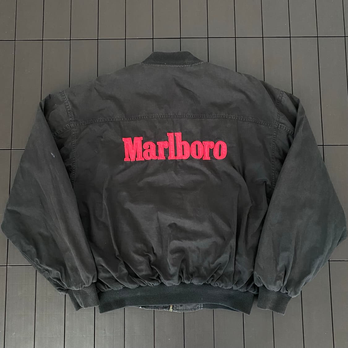 (M) 90s 빈티지 말보로 리버시블 봄버 자켓 상품이미지5